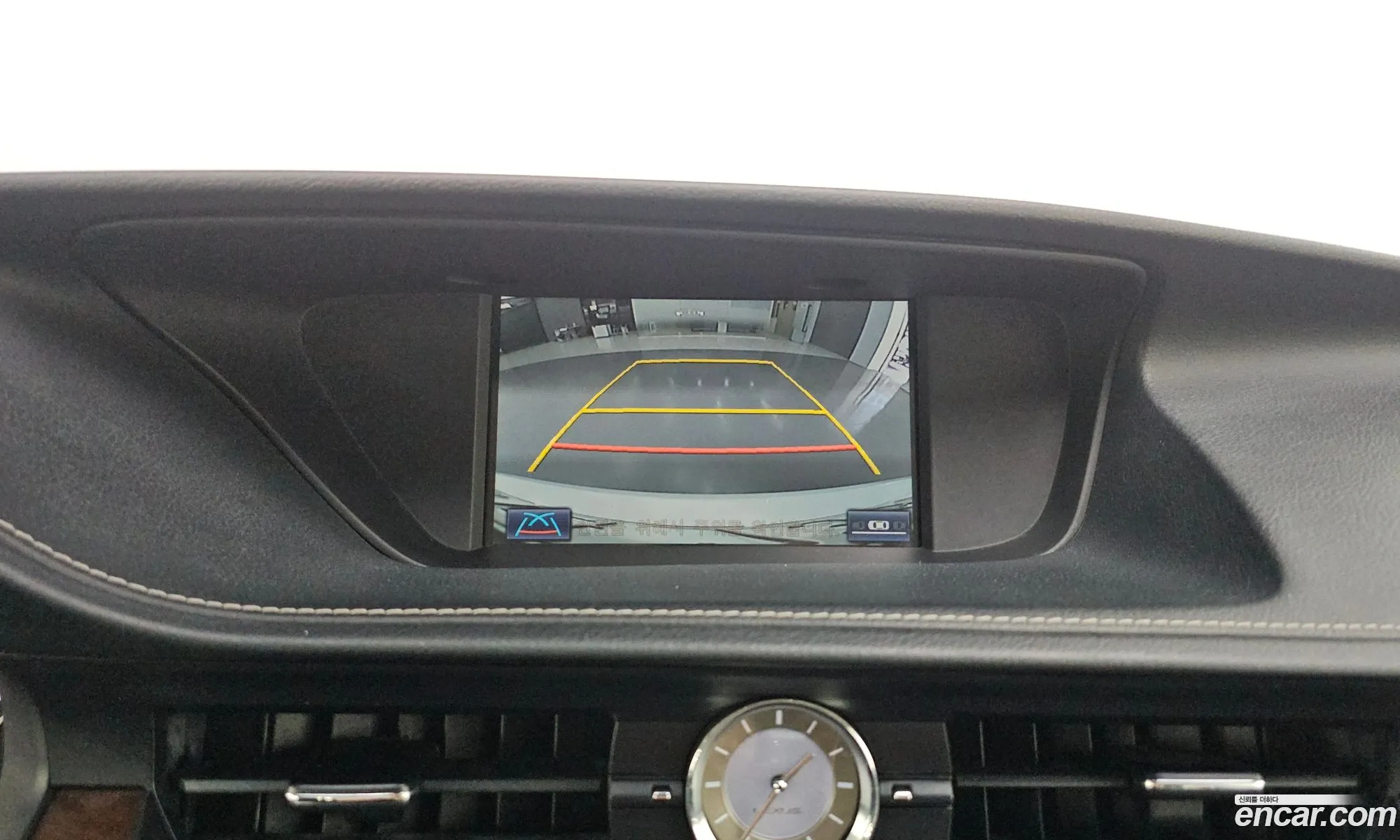 Lexus ES300h 2014 — 5