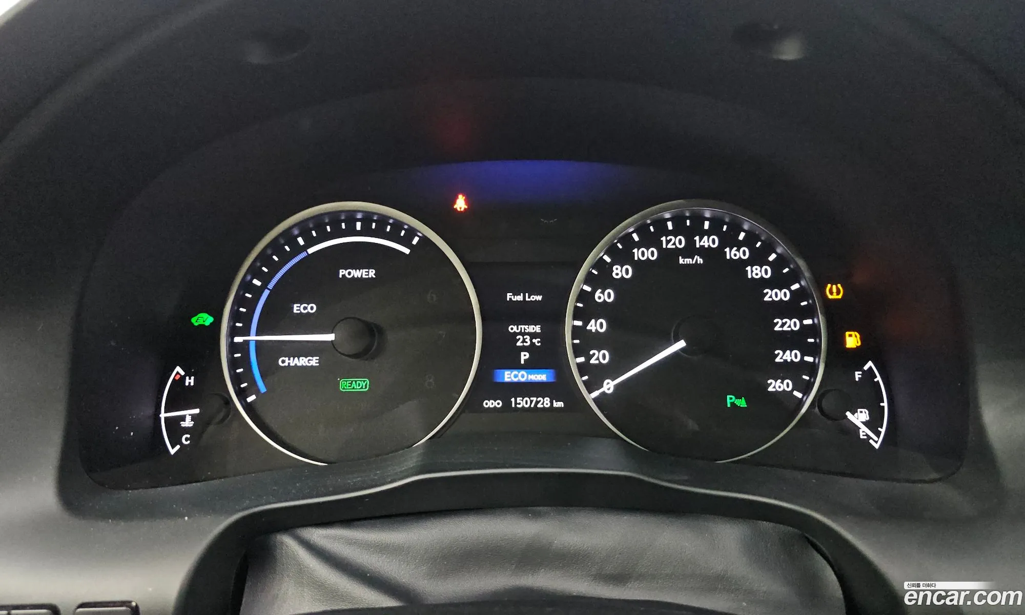 Lexus ES300h 2014 — 2