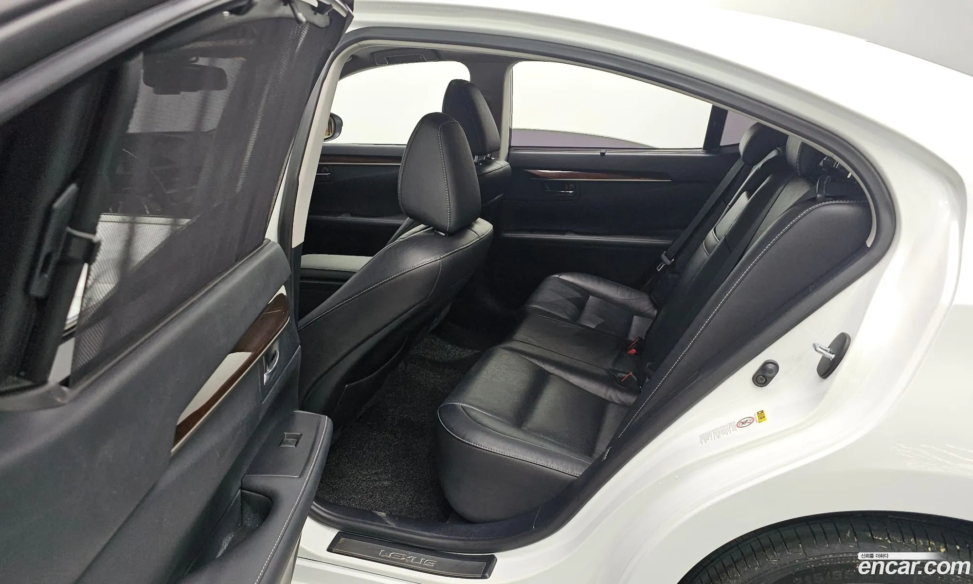 Lexus ES300h 2014 — 6