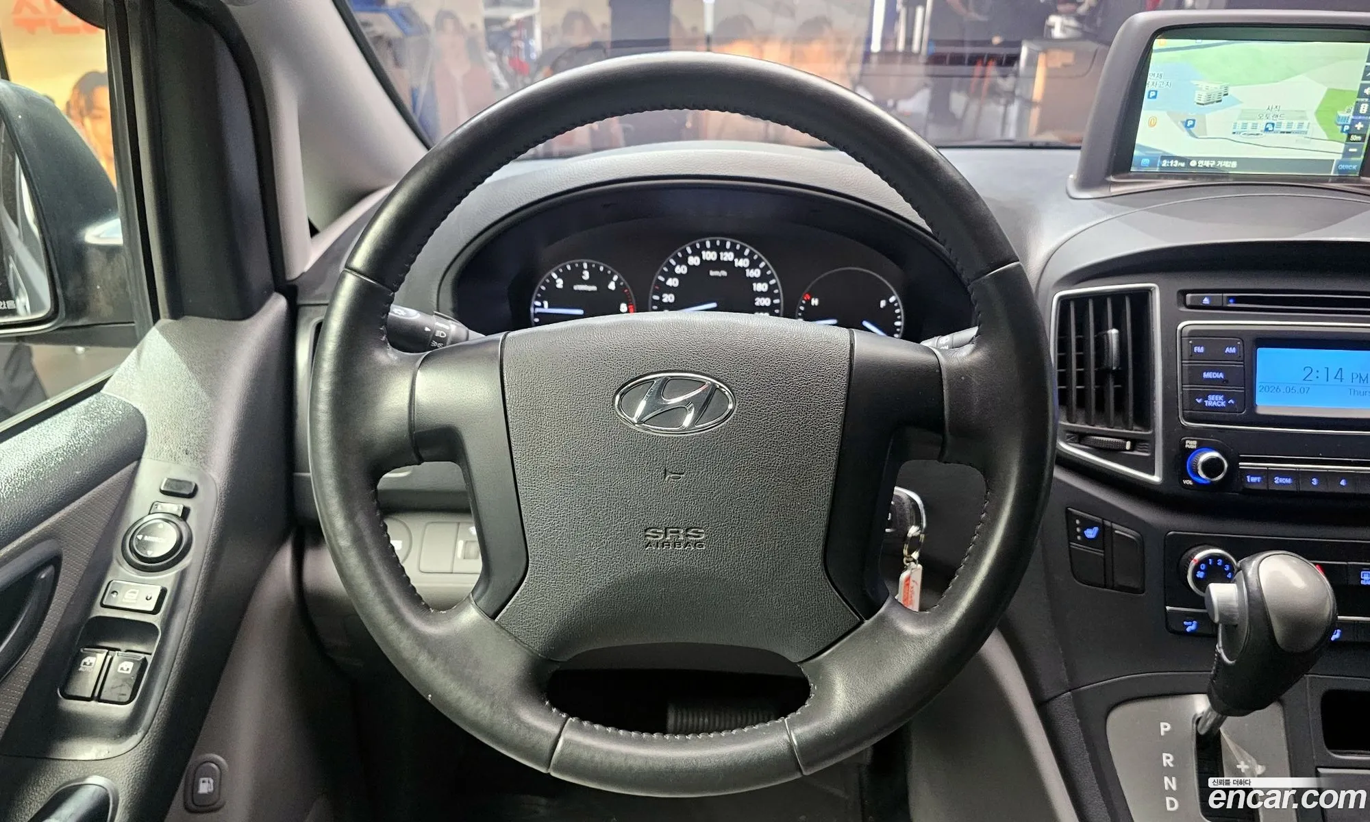 Hyundai Grand Starex 2018 — 26