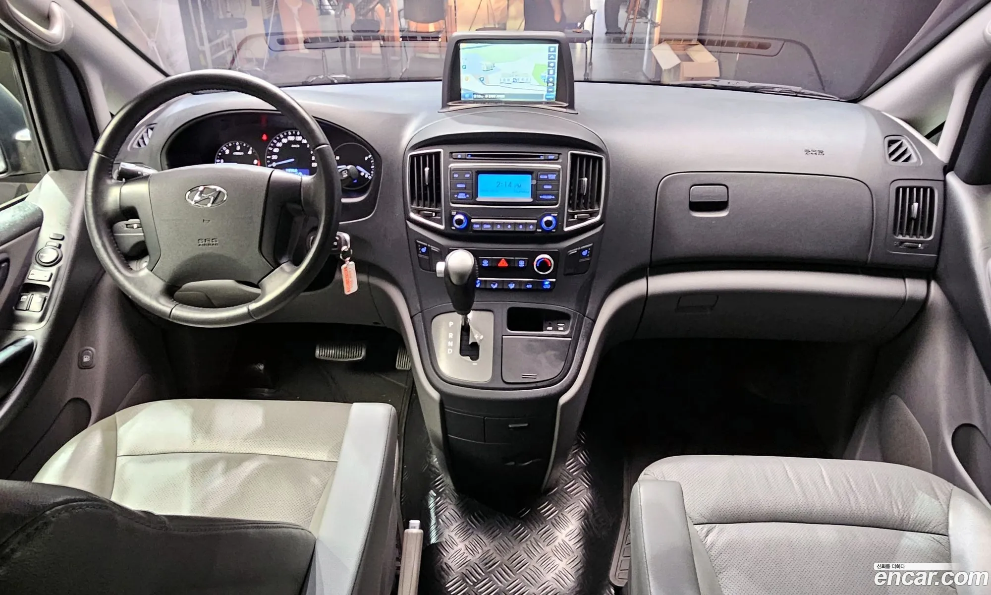 Hyundai Grand Starex 2018 — 2