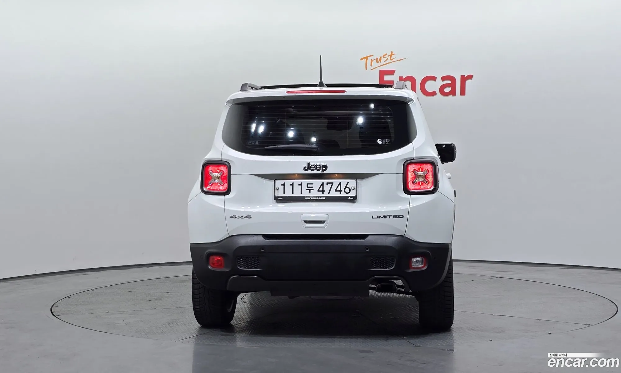 Jeep Renegade 2019 1C4BU0000KPK45510 — 32