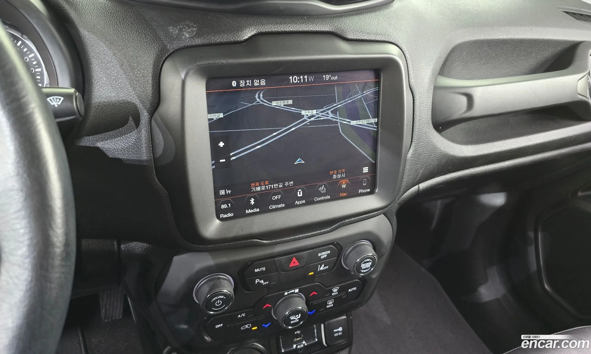 Jeep Renegade 2019 1C4BU0000KPK45510 — 33