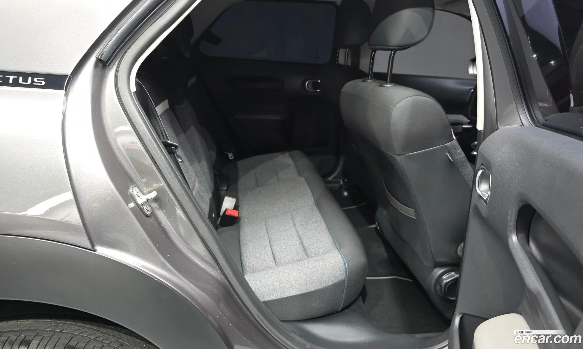 Citroen/DS C4 Cactus 2018 VF70BBHYHKE500182 — 10