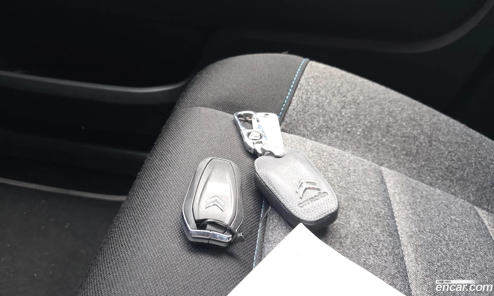 Citroen/DS C4 Cactus 2018 VF70BBHYHKE500182 — 37