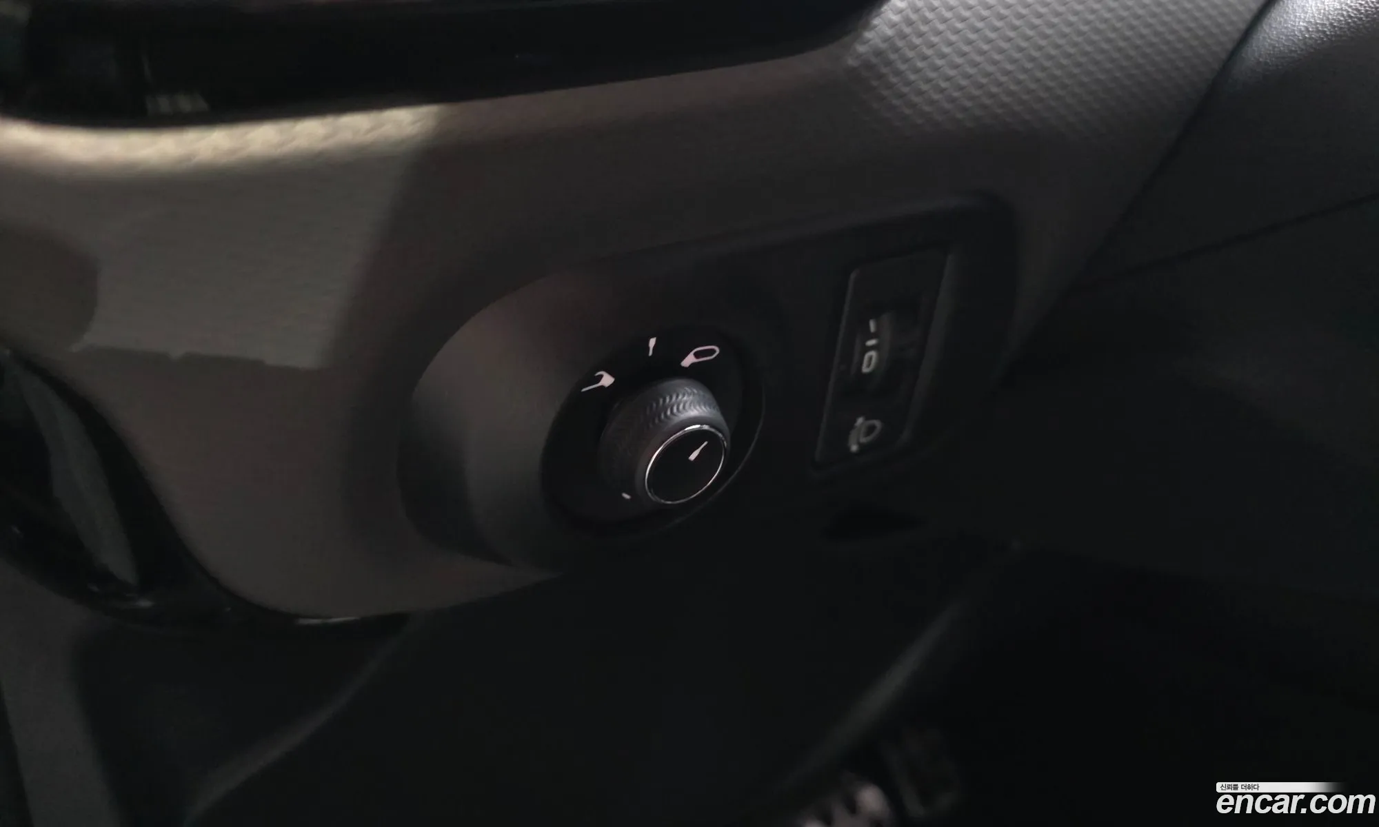 Citroen/DS C4 Cactus 2018 VF70BBHYHKE500182 — 7