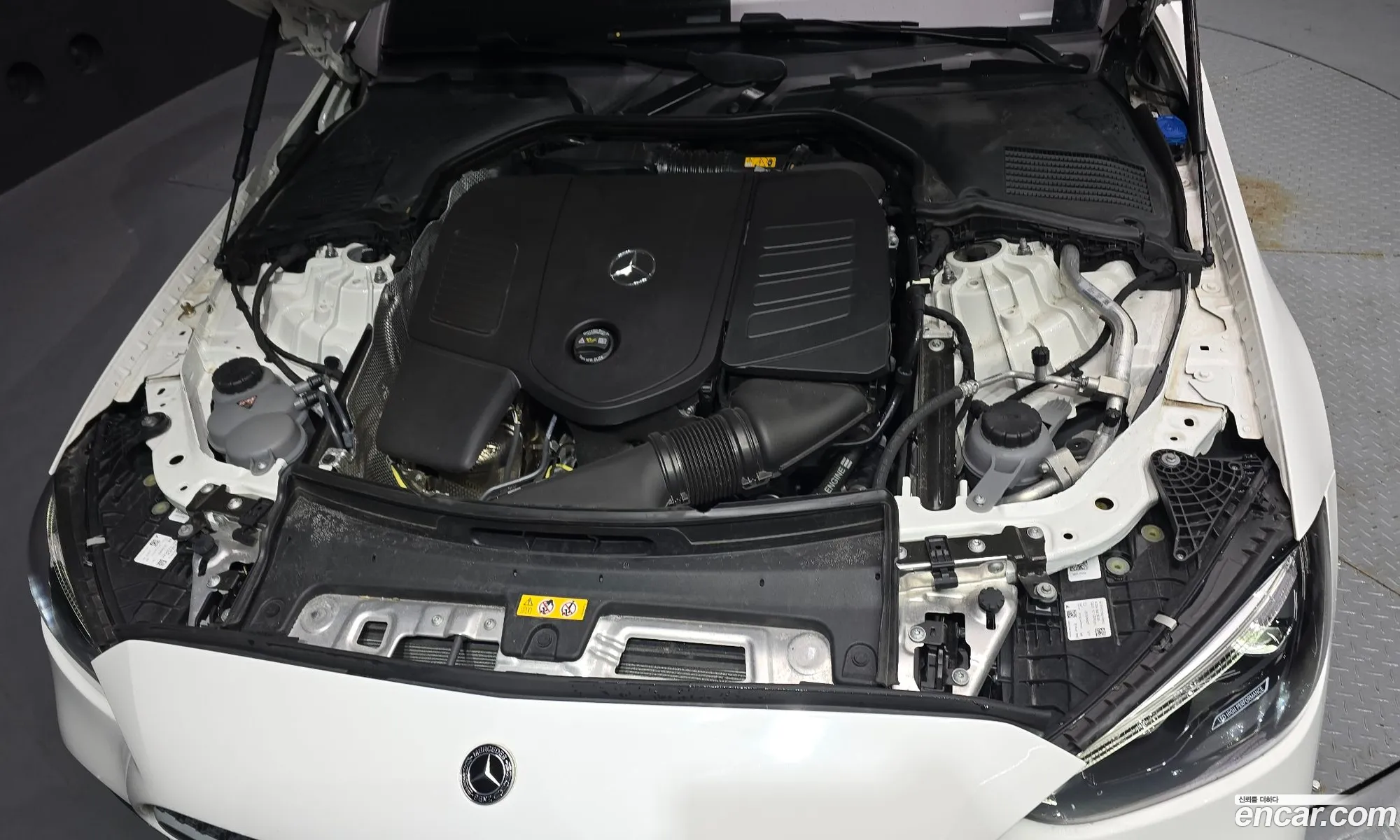 Mercedes-Benz C-Class W206 2024 — 3