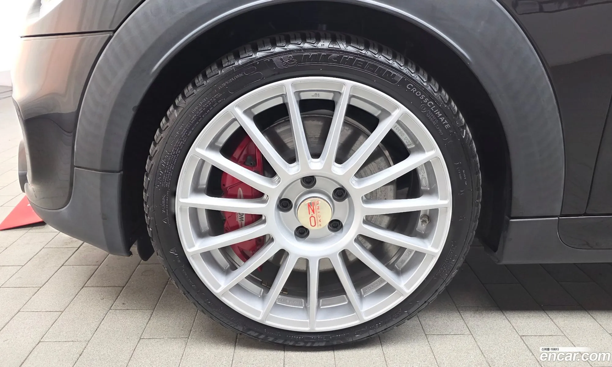 Mini Cooper S 2019 — 10