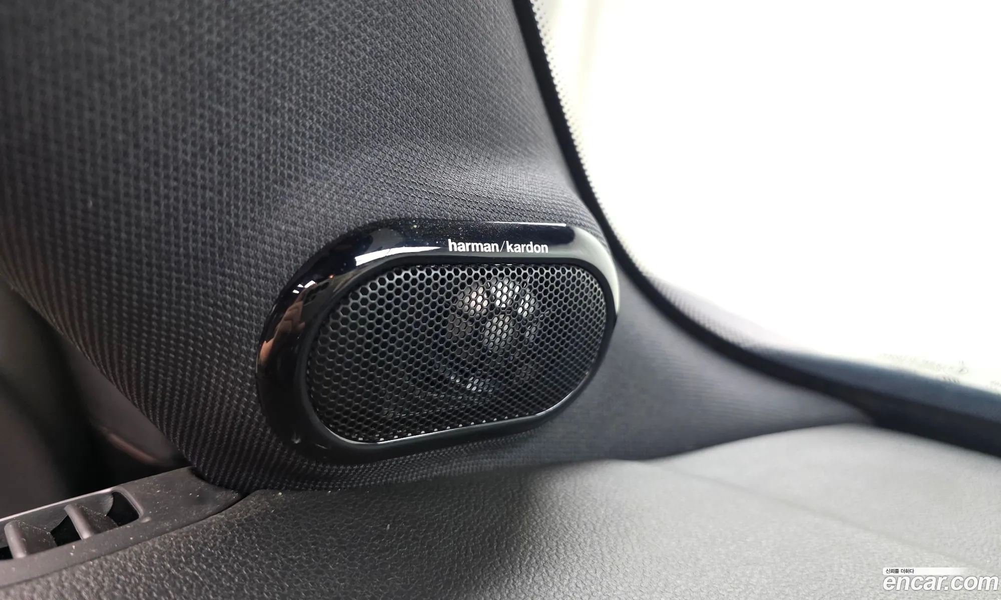Mini Cooper S 2019 — 18