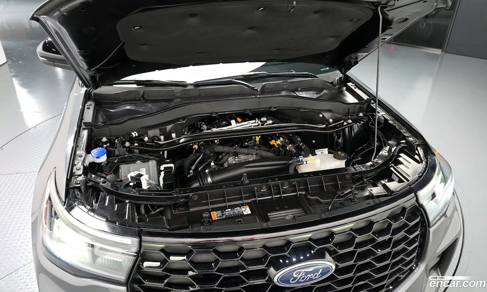Ford Explorer 6th Gen 2024 1FMUK8KH3SGA73155 — 26