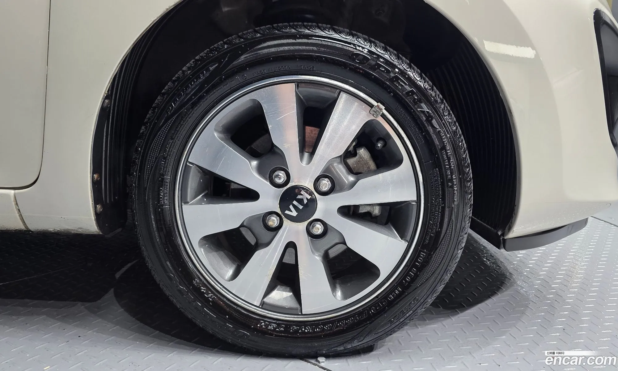 Kia Morning 2014 — 21