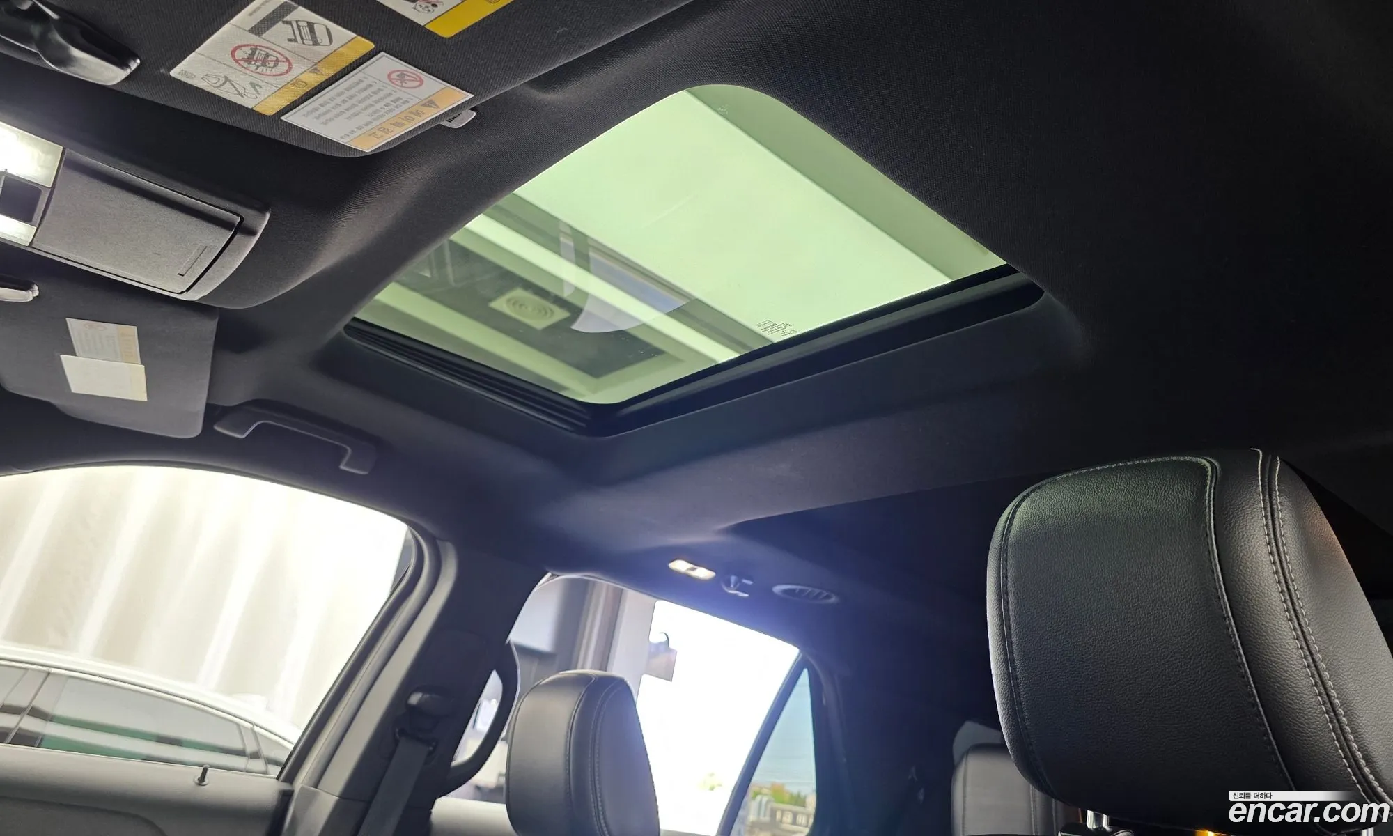 Ford Explorer 2018 1FM5K8FH8JGC37805 — 16