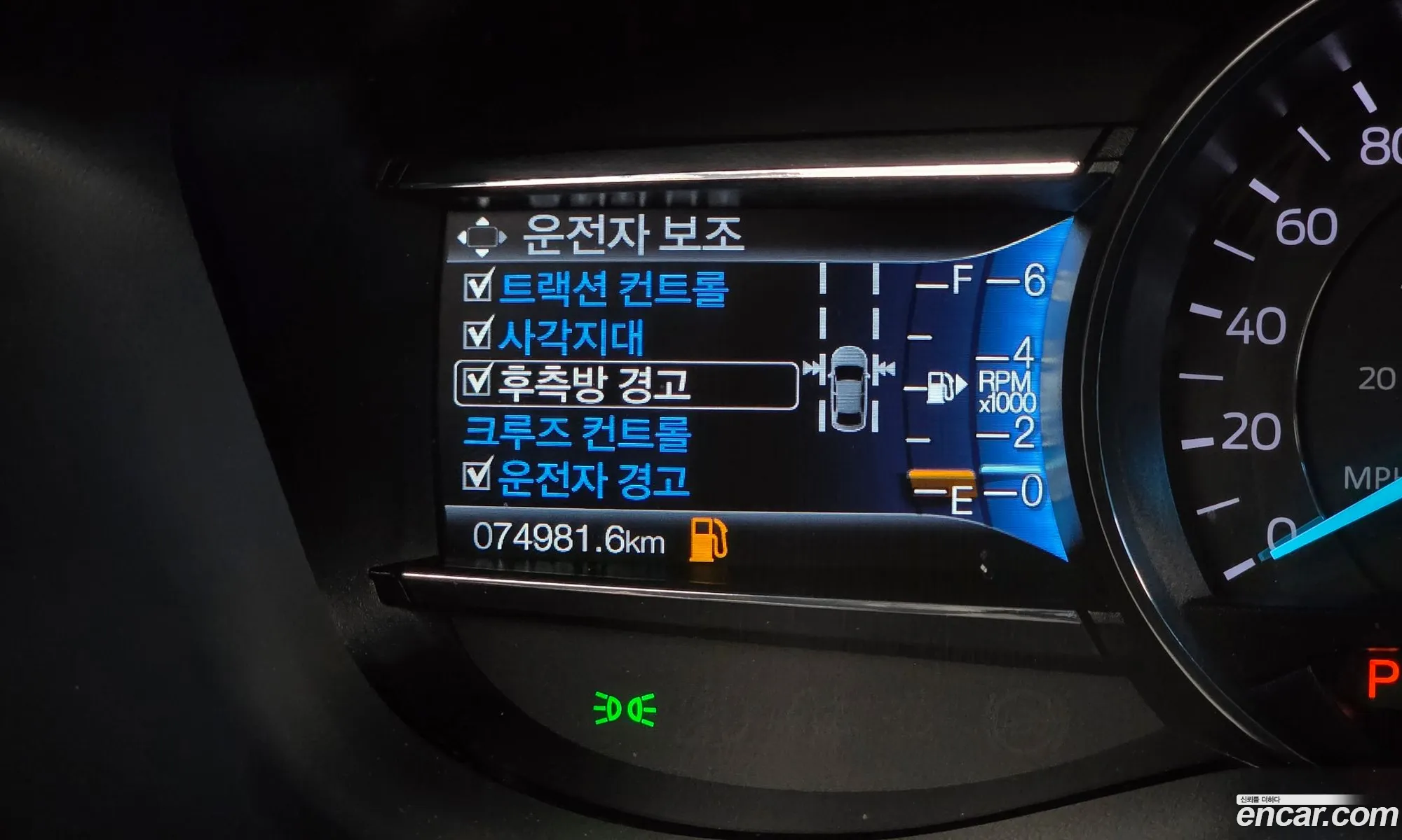 Ford Explorer 2018 1FM5K8FH8JGC37805 — 30