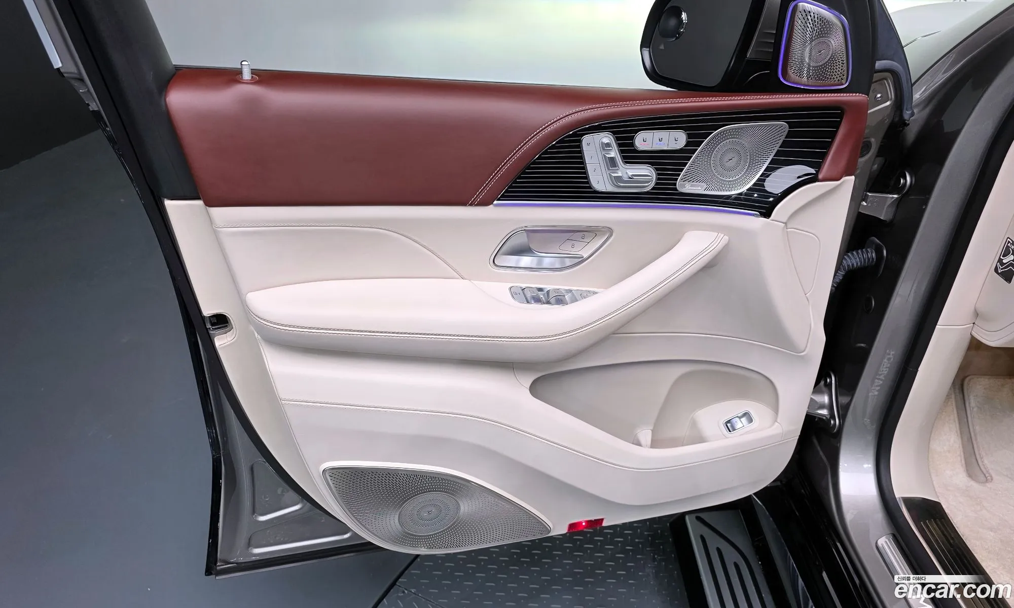 Mercedes-Benz GLS-Class X167 2023 — 11