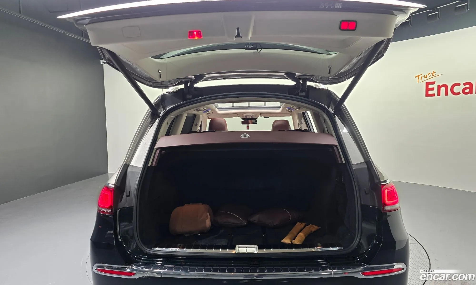 Mercedes-Benz GLS-Class X167 2023 — 36