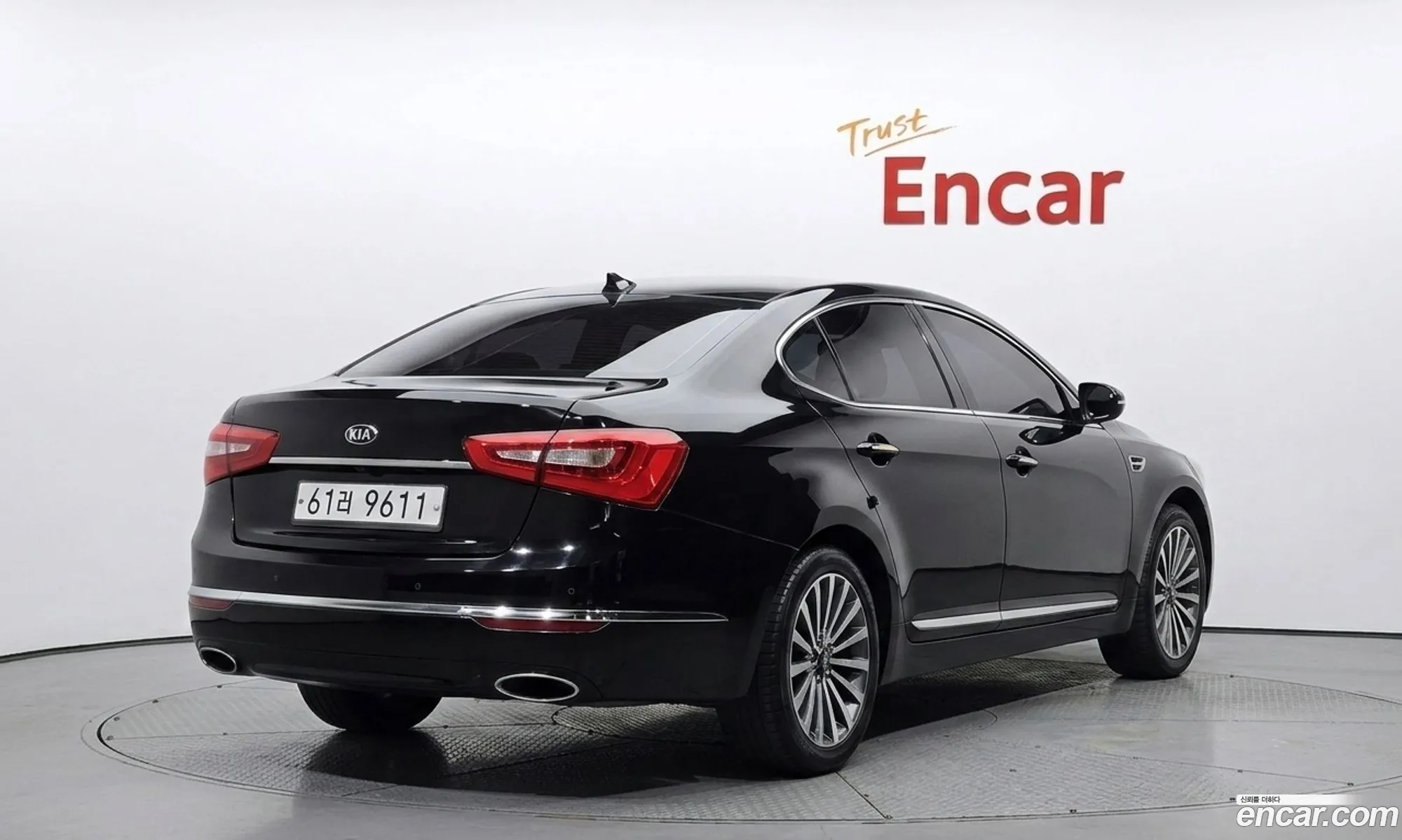 Kia K7 2013 — 11