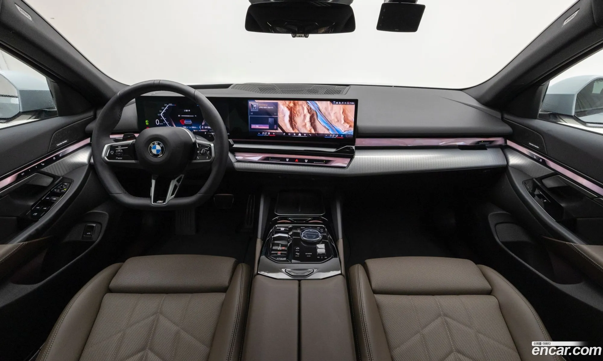 BMW 5 Series 2025 — 15