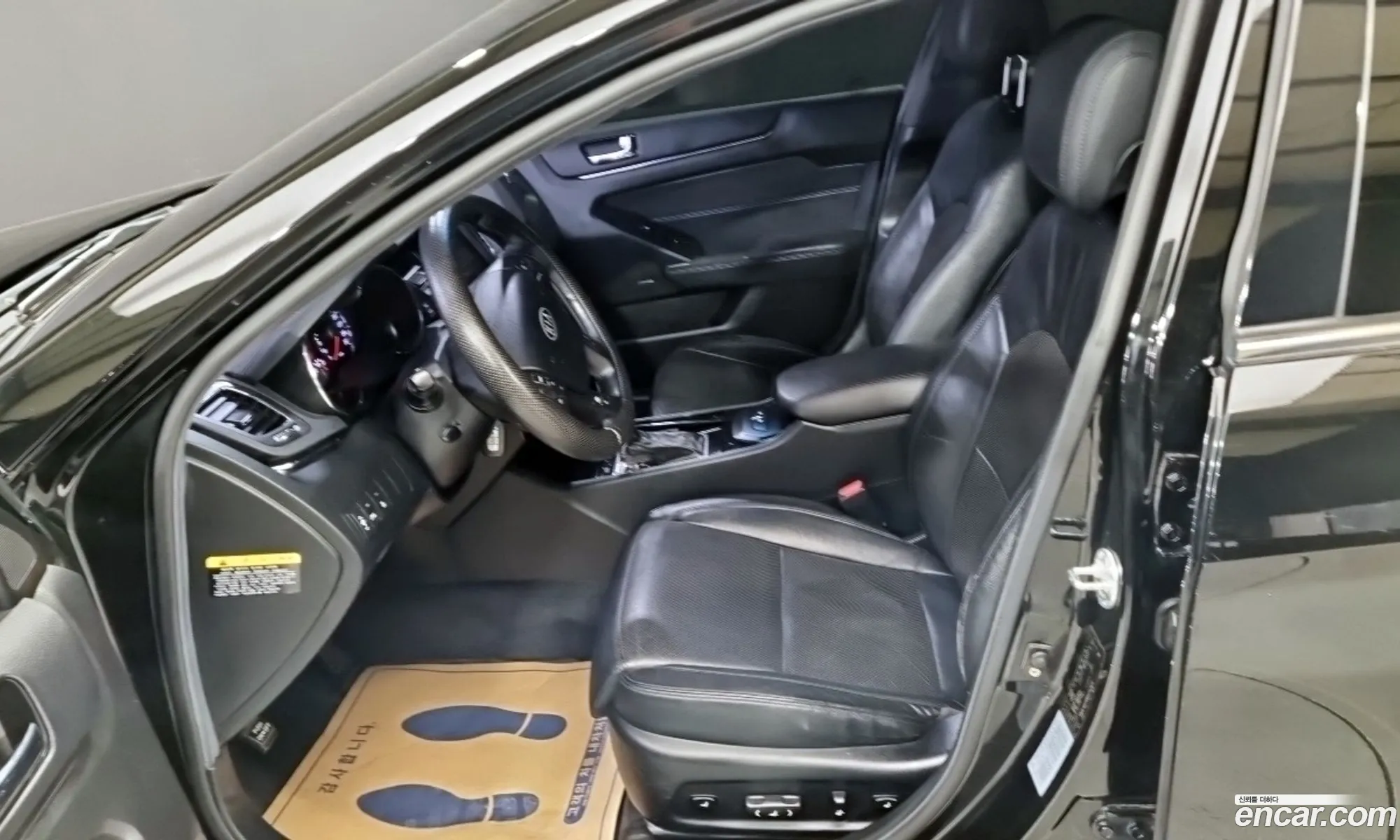 Kia K7 2011 — 2