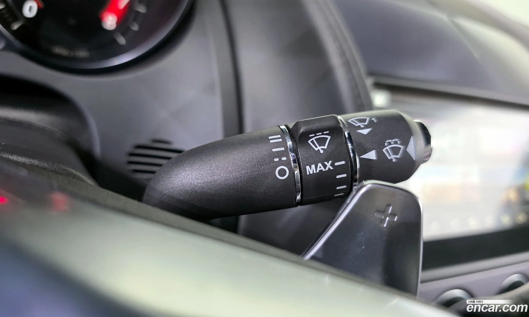 Jaguar F-Type 2018 SAJDB5BX0KCK56774 — 11