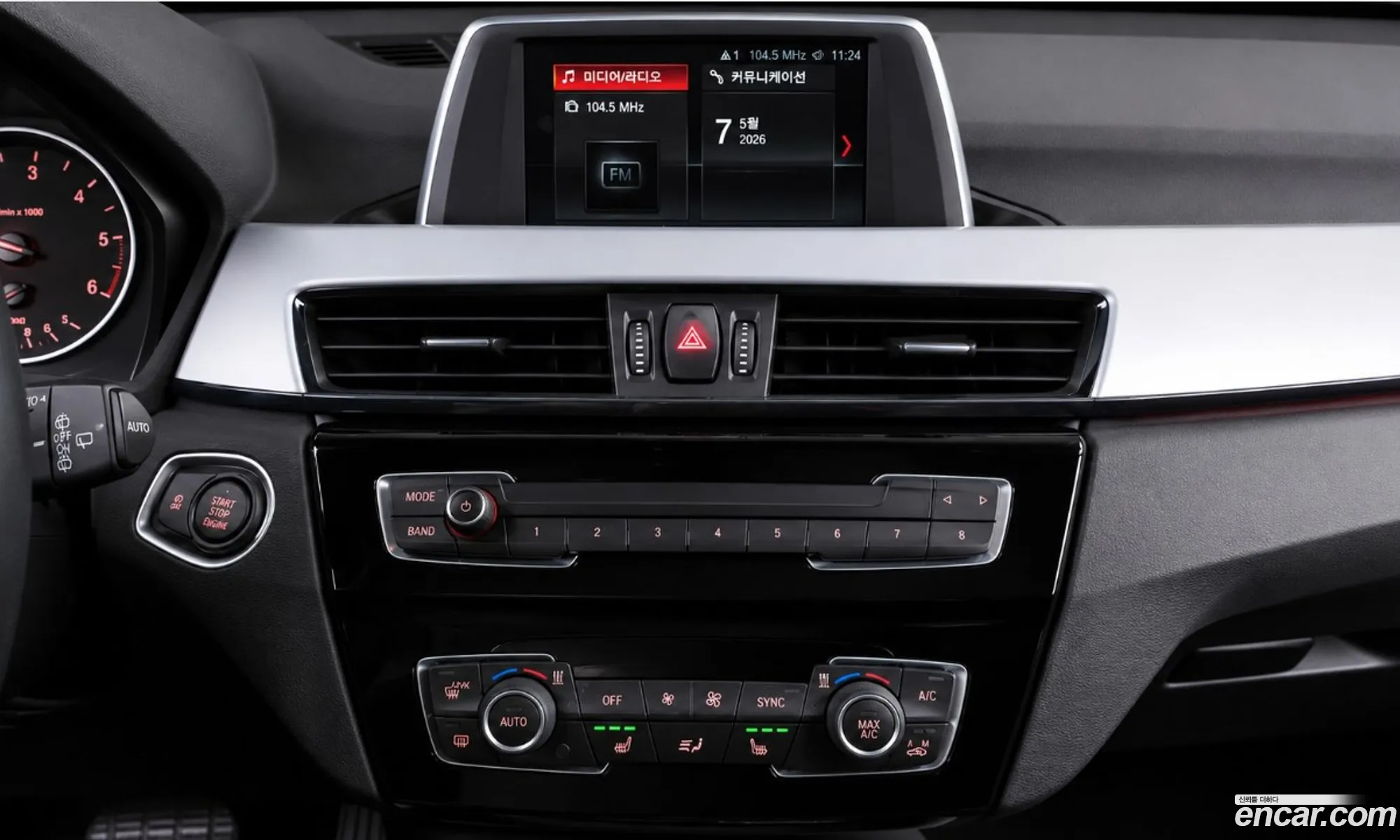 BMW X1 2018 WBAJJ1109JEF62392 — 2