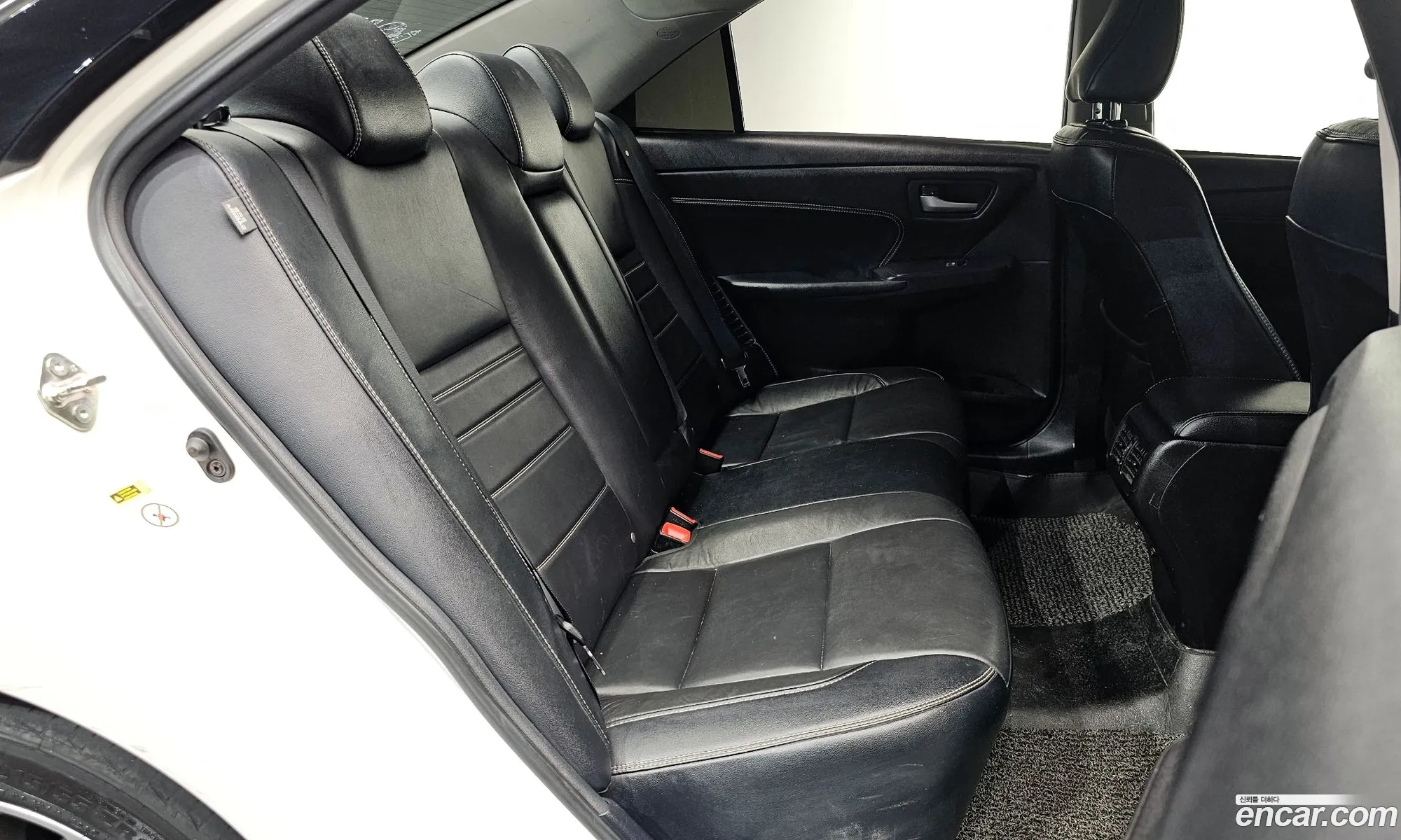 Toyota Camry 2017 4T1BD1FK5HU223873 — 10