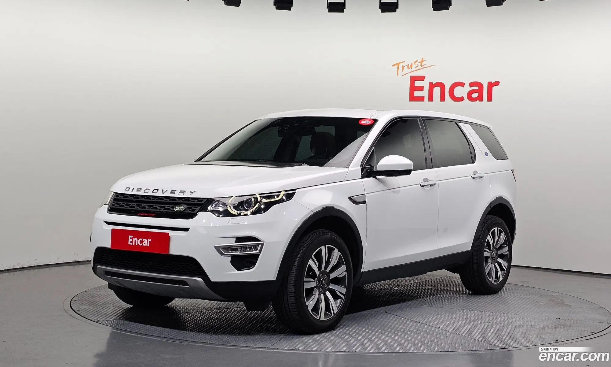Land Rover Discovery Sport 2018 — 19