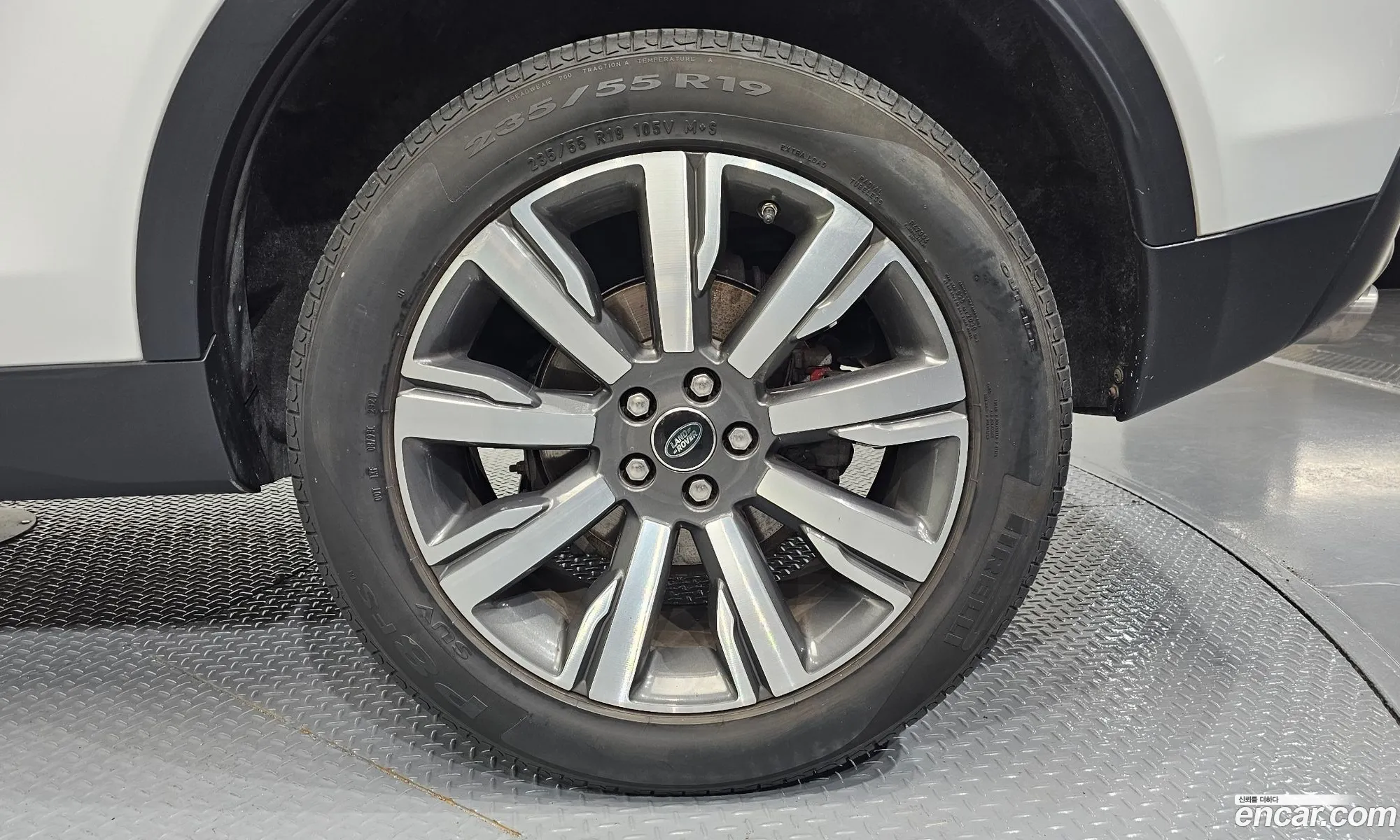 Land Rover Discovery Sport 2018 — 4
