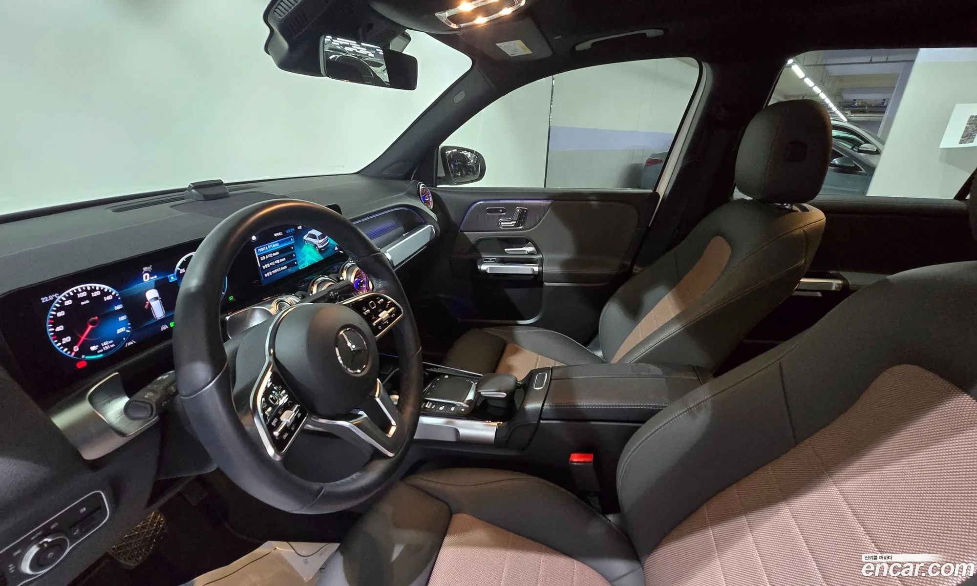 Mercedes-Benz EQB X243 2023 — 2