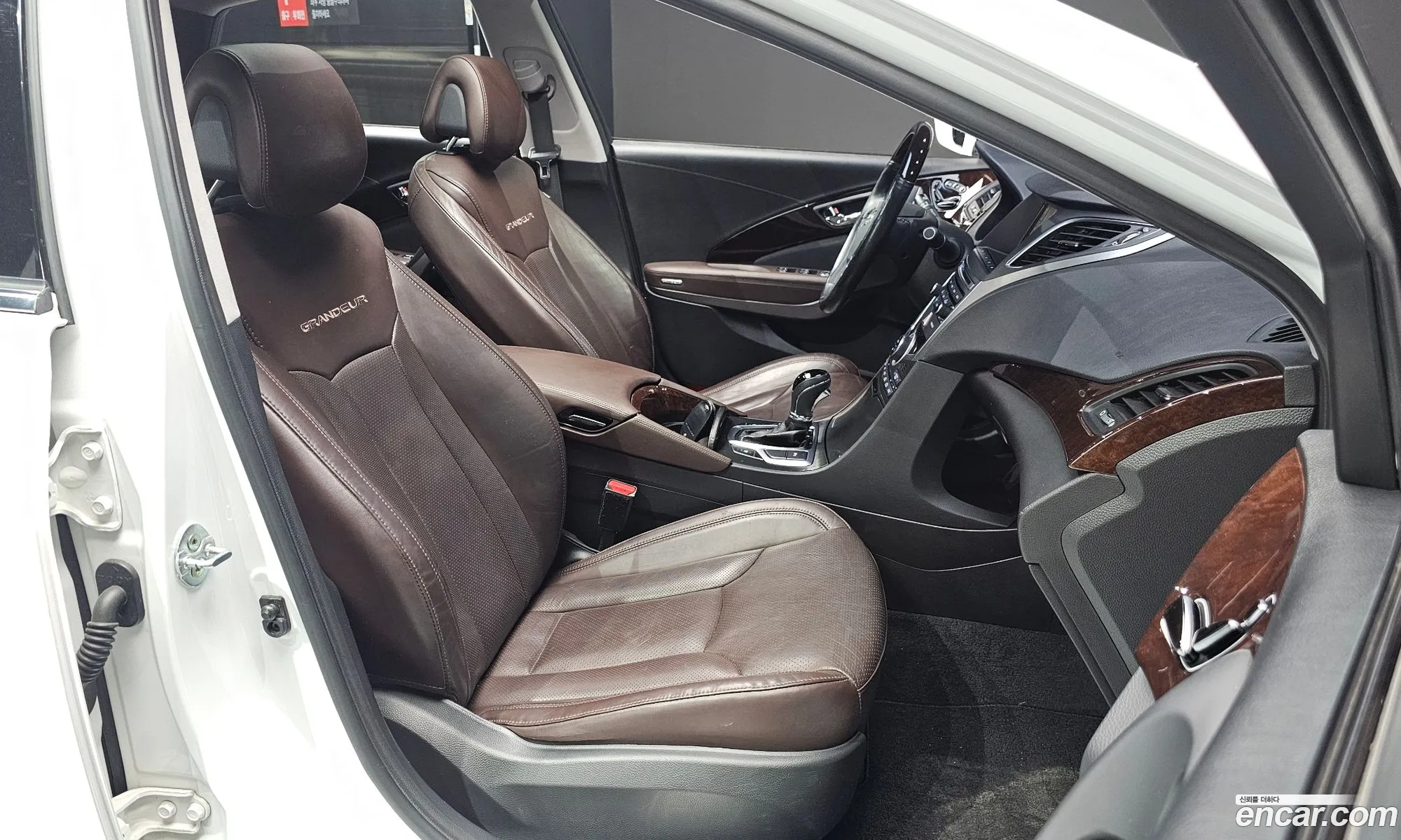 Hyundai Grandeur HG 2015 — 6