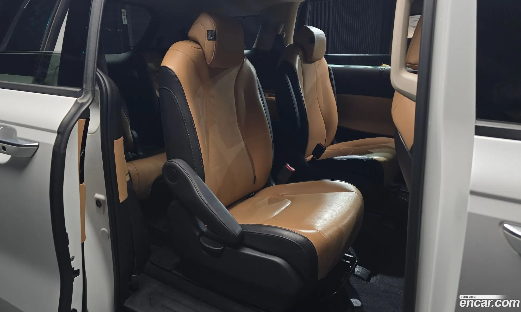 Kia Carnival 2023 — 4