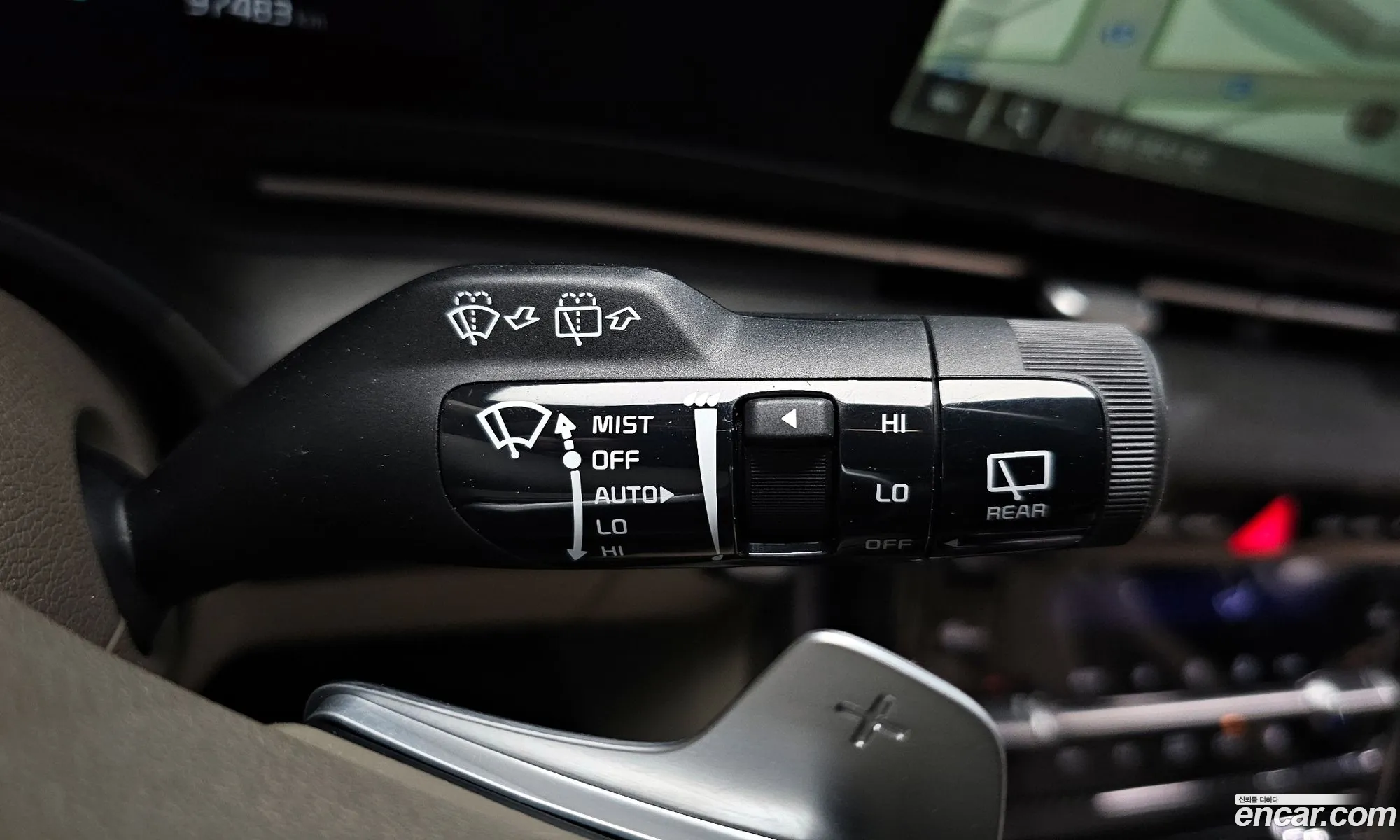 Kia Carnival 2023 — 17