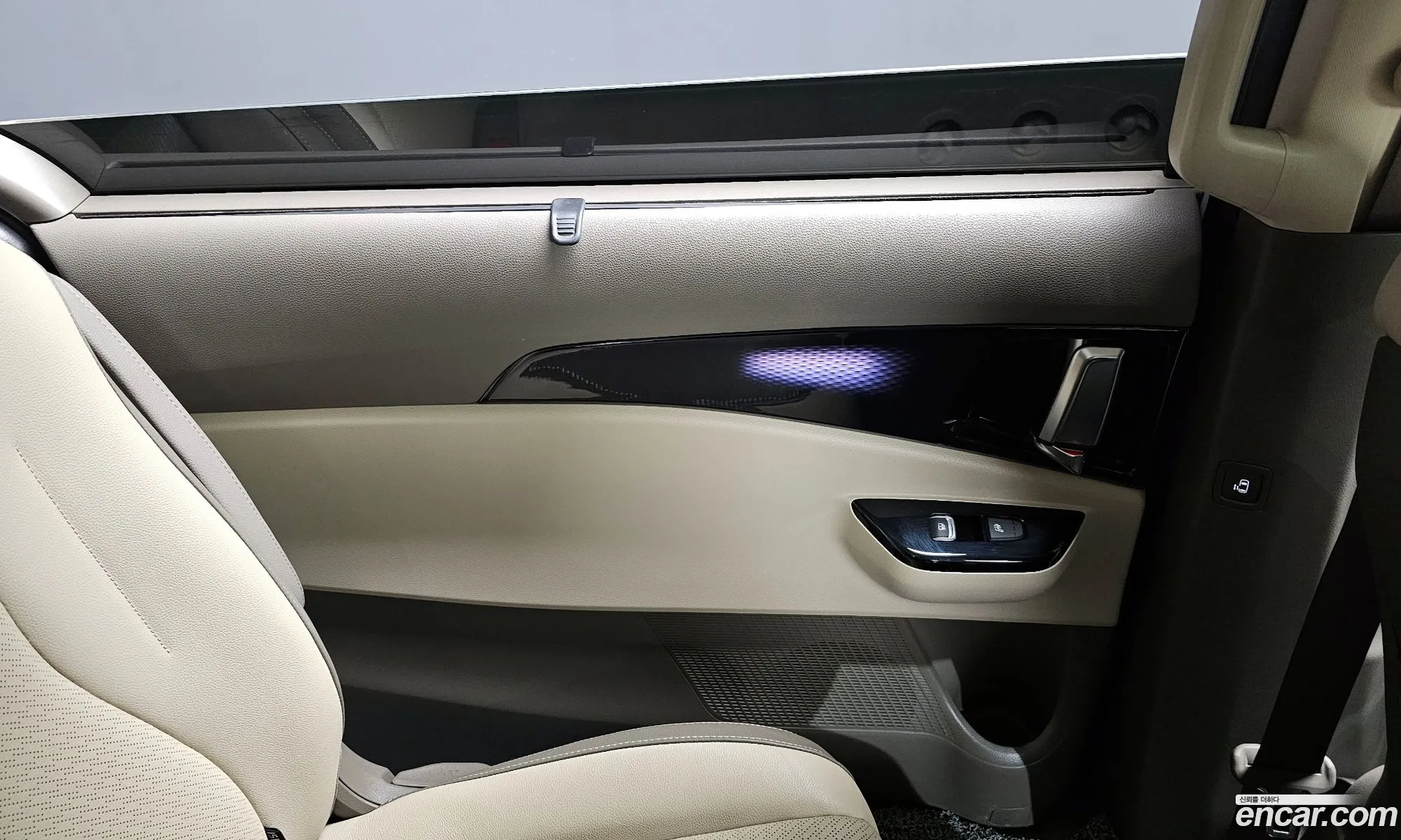 Kia Carnival 2023 — 35