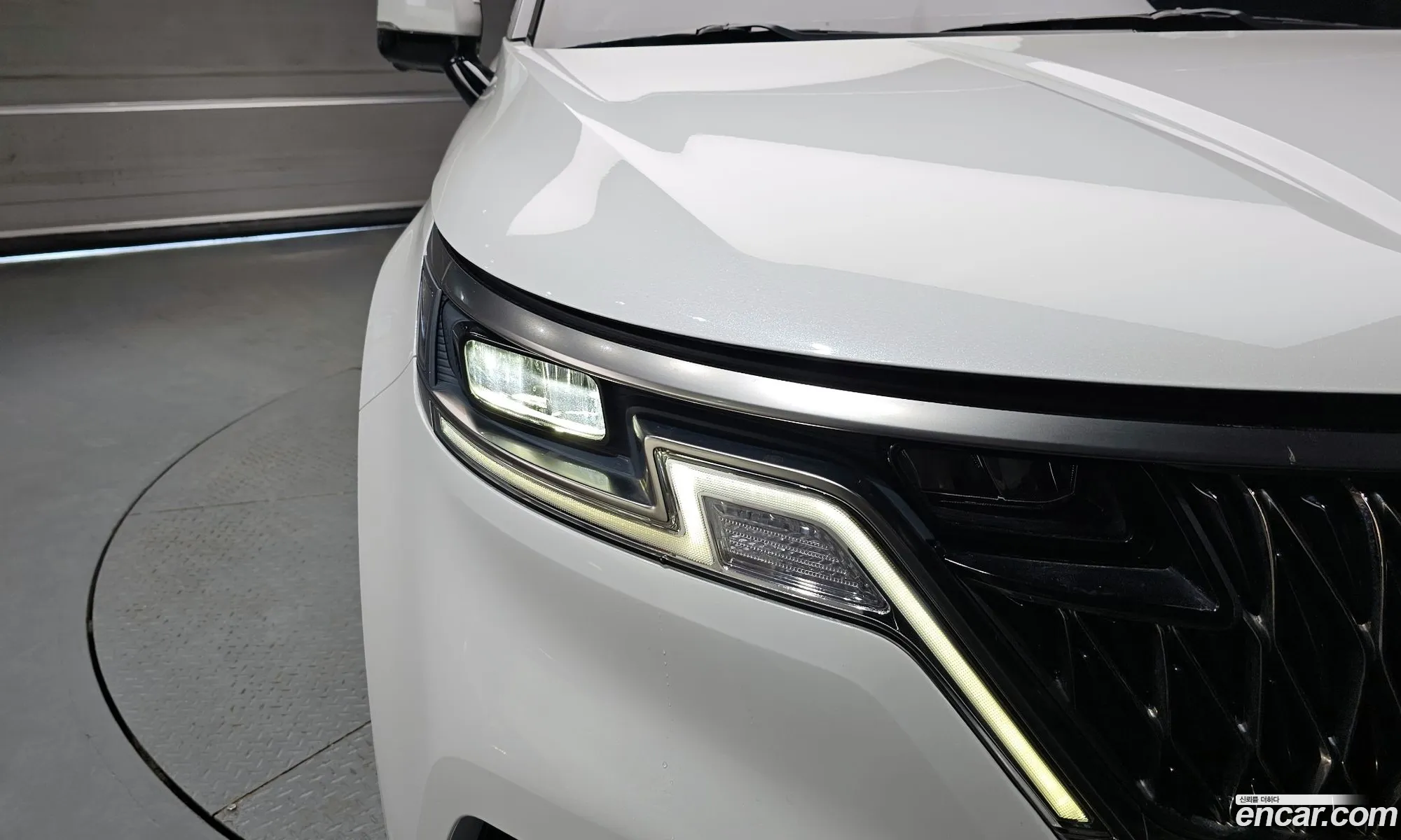 Kia Carnival 2023 — 38