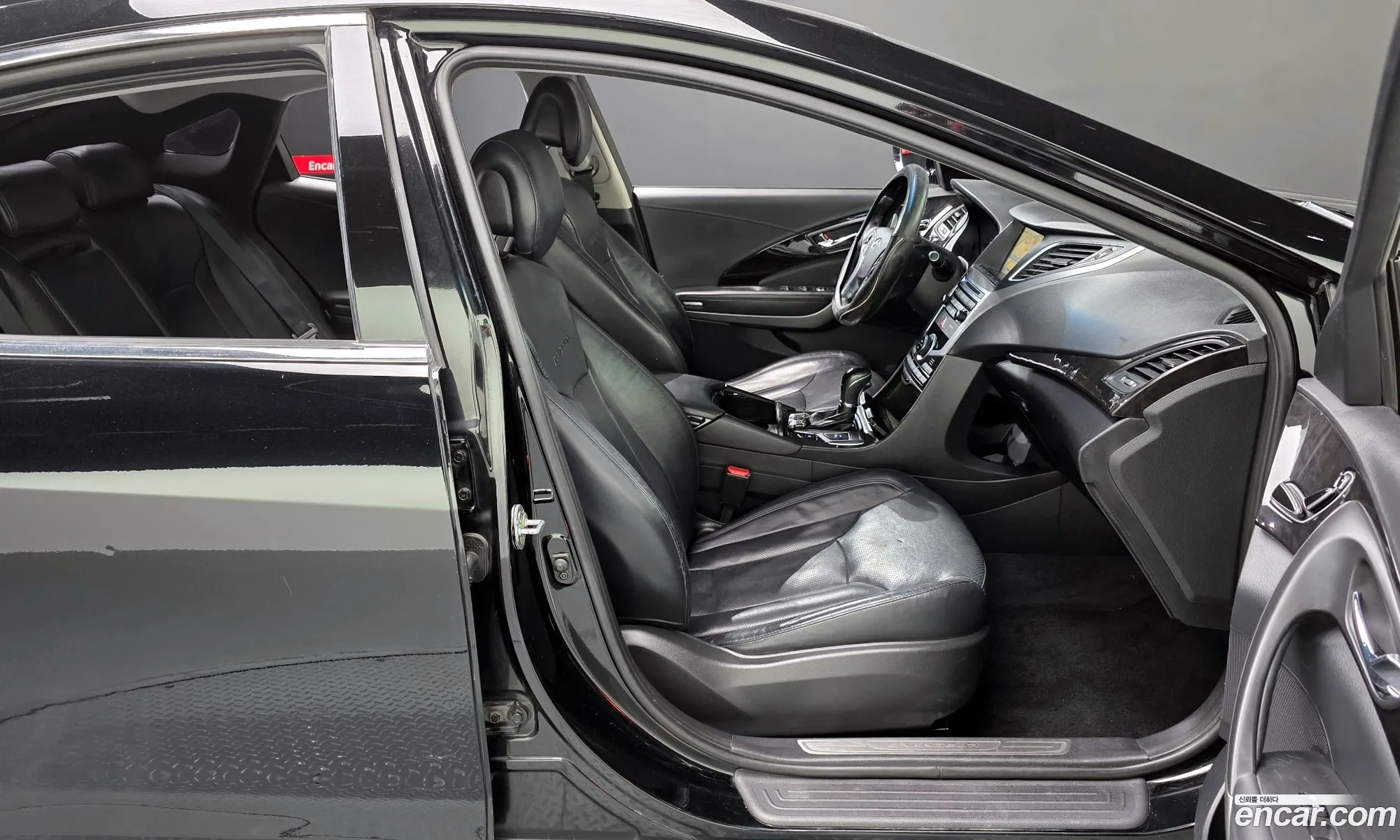 Hyundai Grandeur HG 2014 — 14