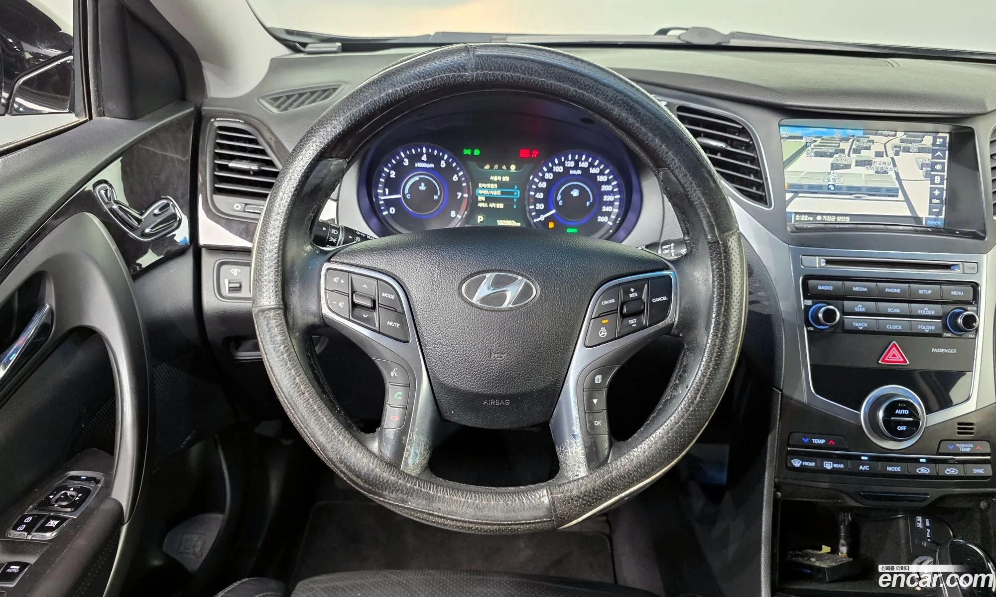 Hyundai Grandeur HG 2014 — 20