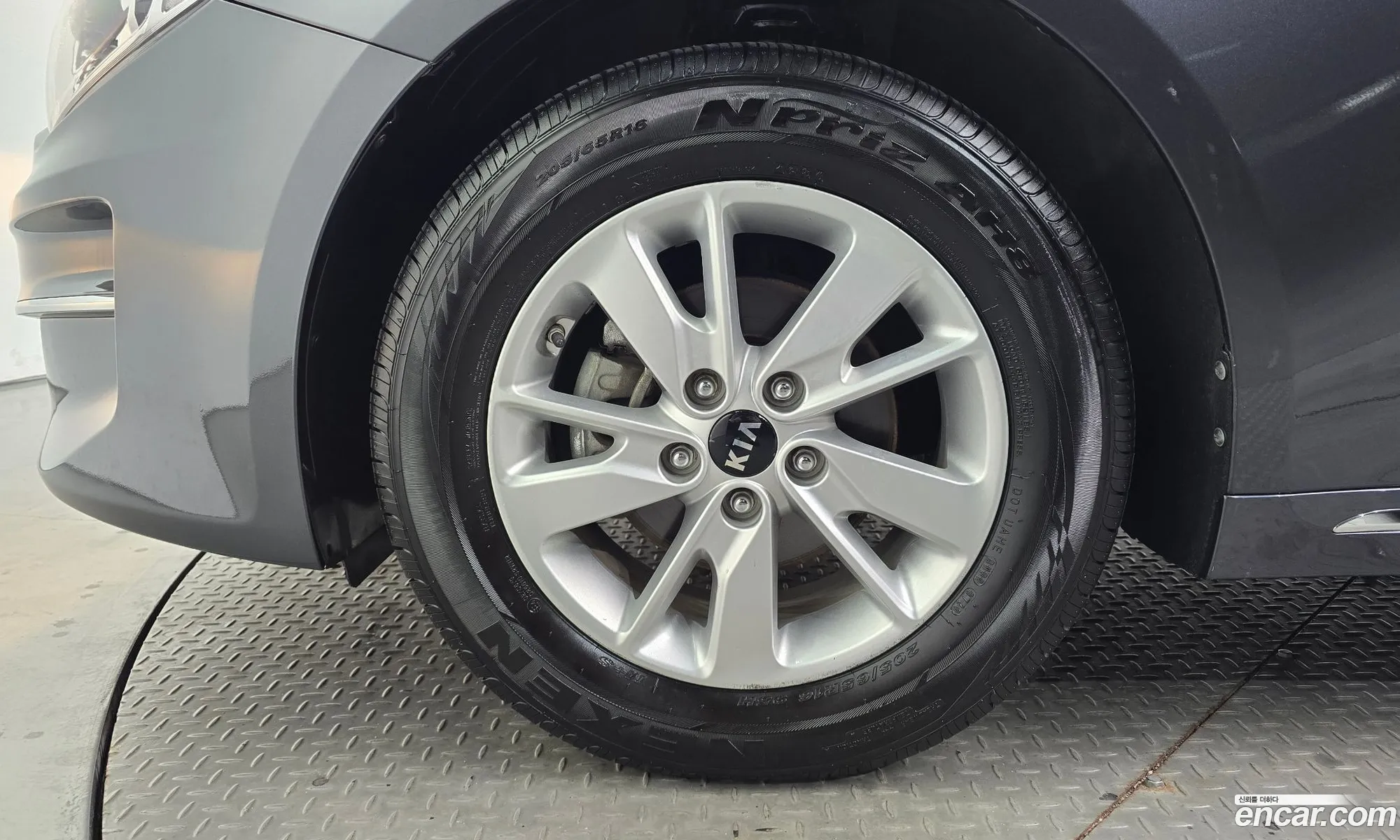 Kia K5 2016 — 10