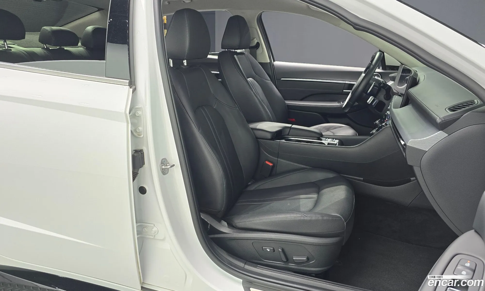 Hyundai Sonata the Edge 2024 — 13