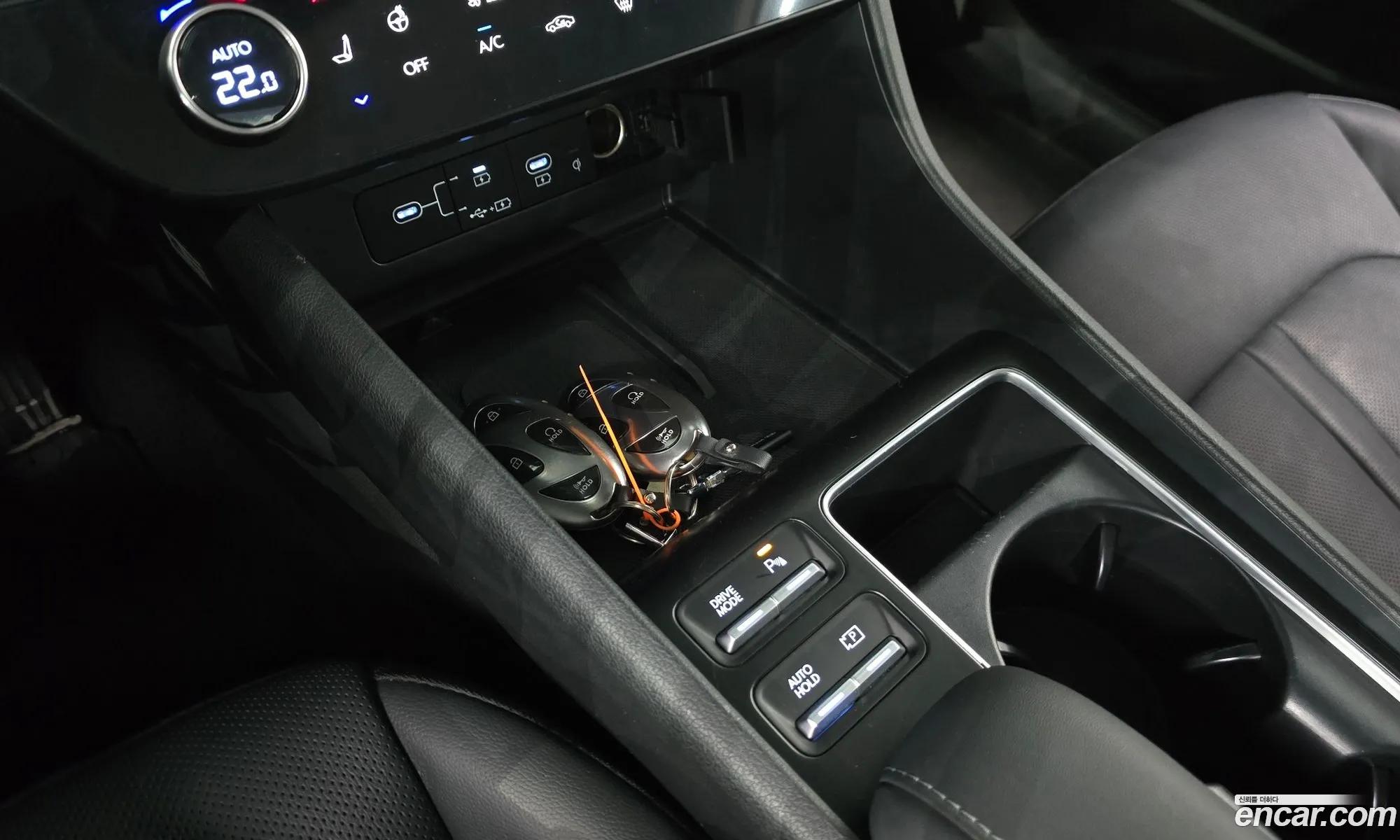 Hyundai Sonata the Edge 2024 — 32