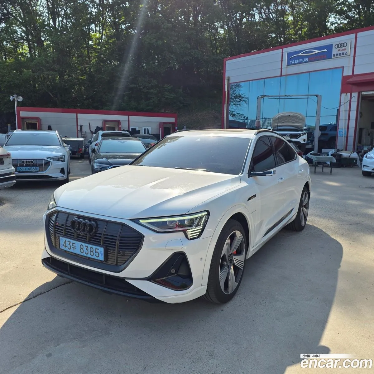 Audi e-tron 2021 — 13