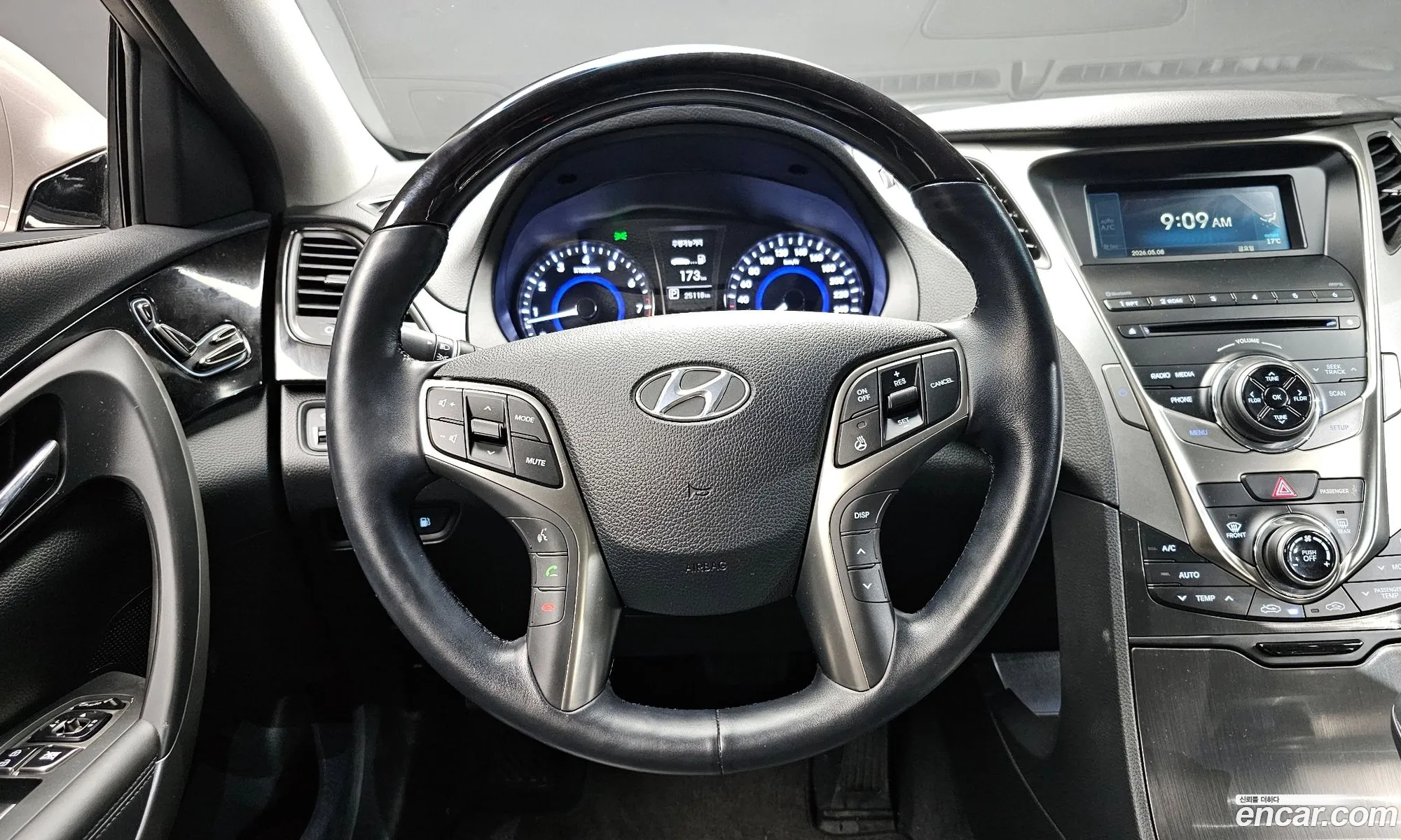 Hyundai Grandeur HG 2013 — 9