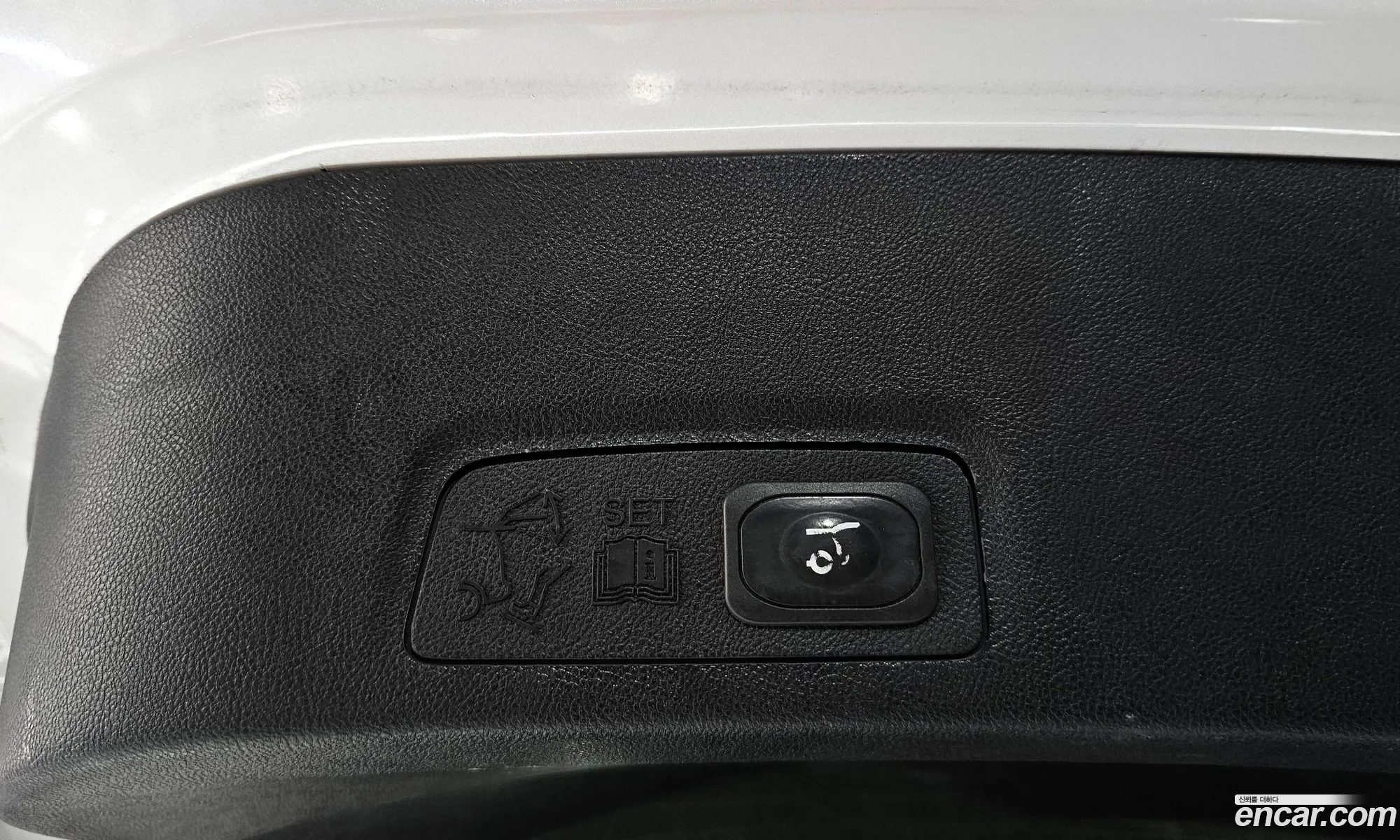 Lincoln MKC 2015 5LMCJ2A98FUJ05964 — 11