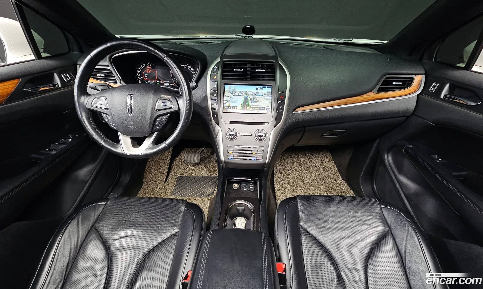 Lincoln MKC 2015 5LMCJ2A98FUJ05964 — 19