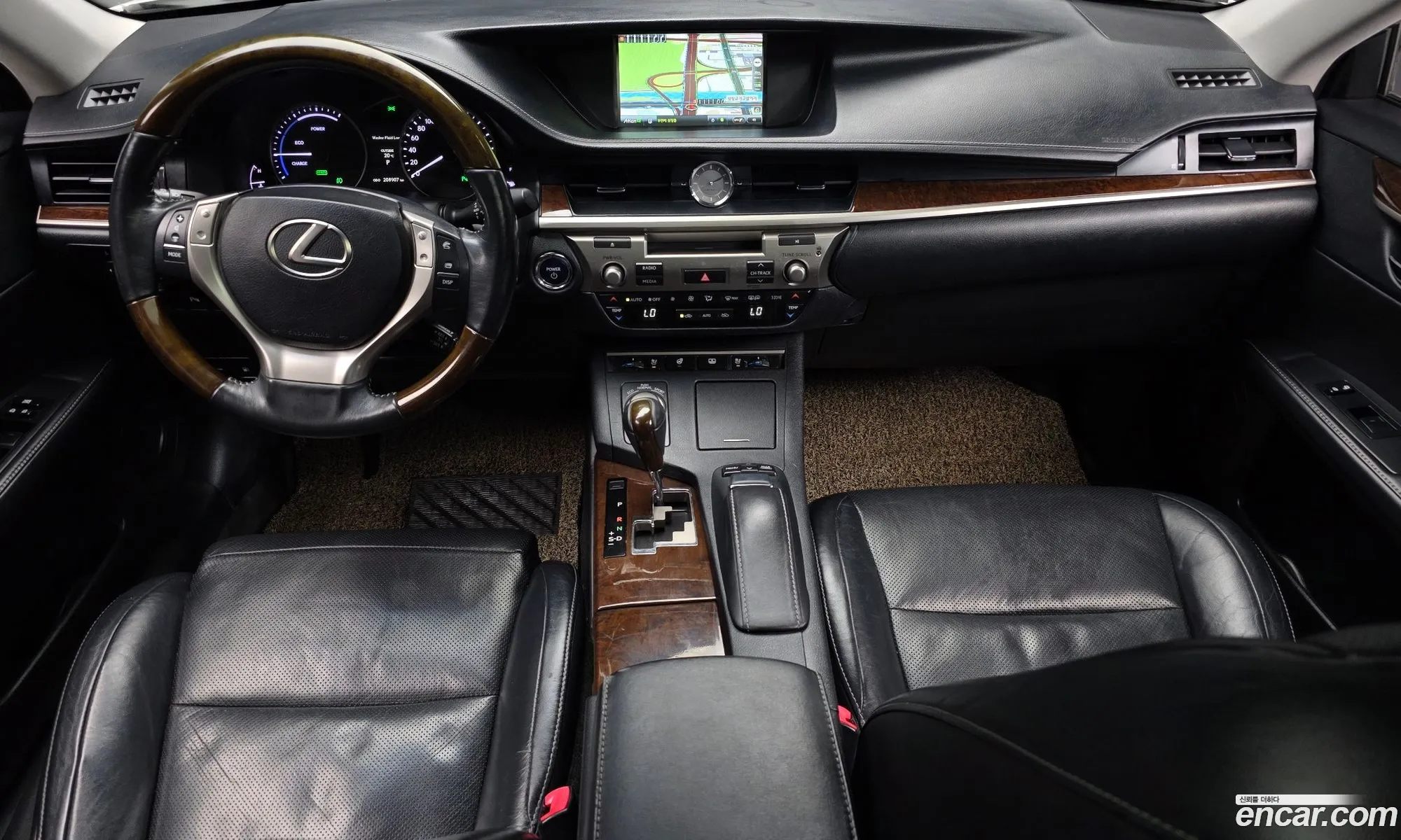 Lexus ES300h 2013 — 6