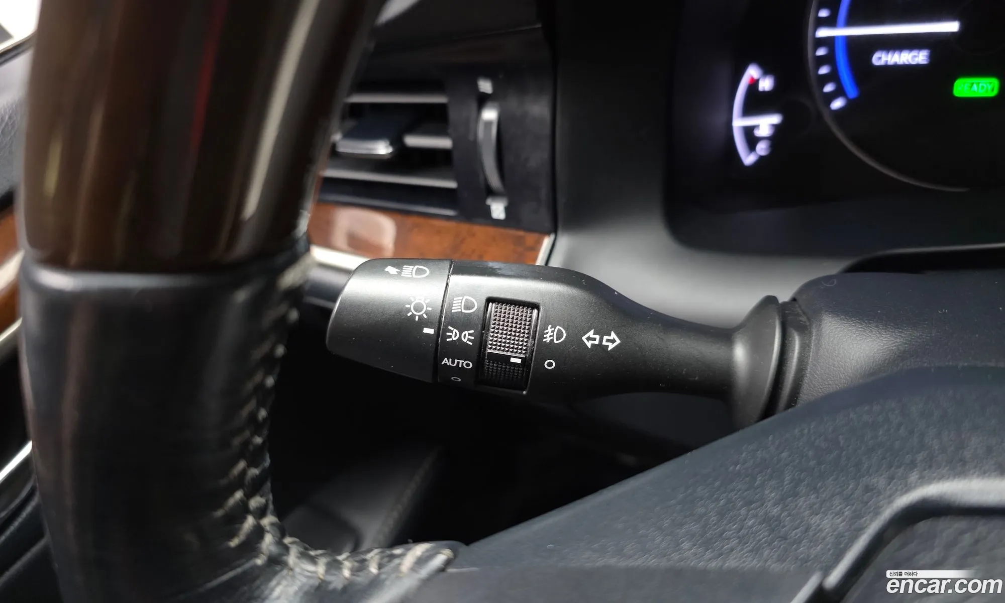 Lexus ES300h 2013 — 10