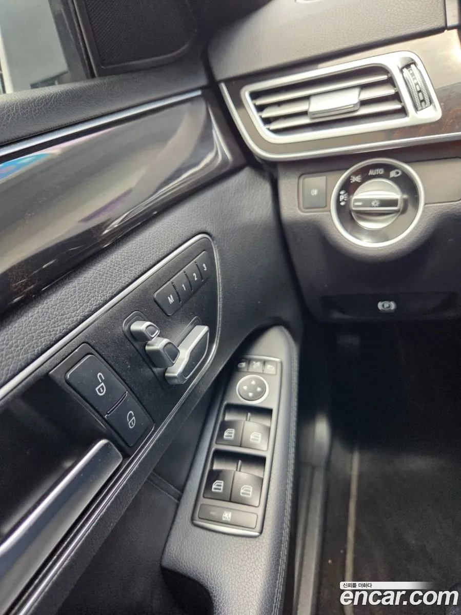 Mercedes-Benz E-Class W212 2015 — 9