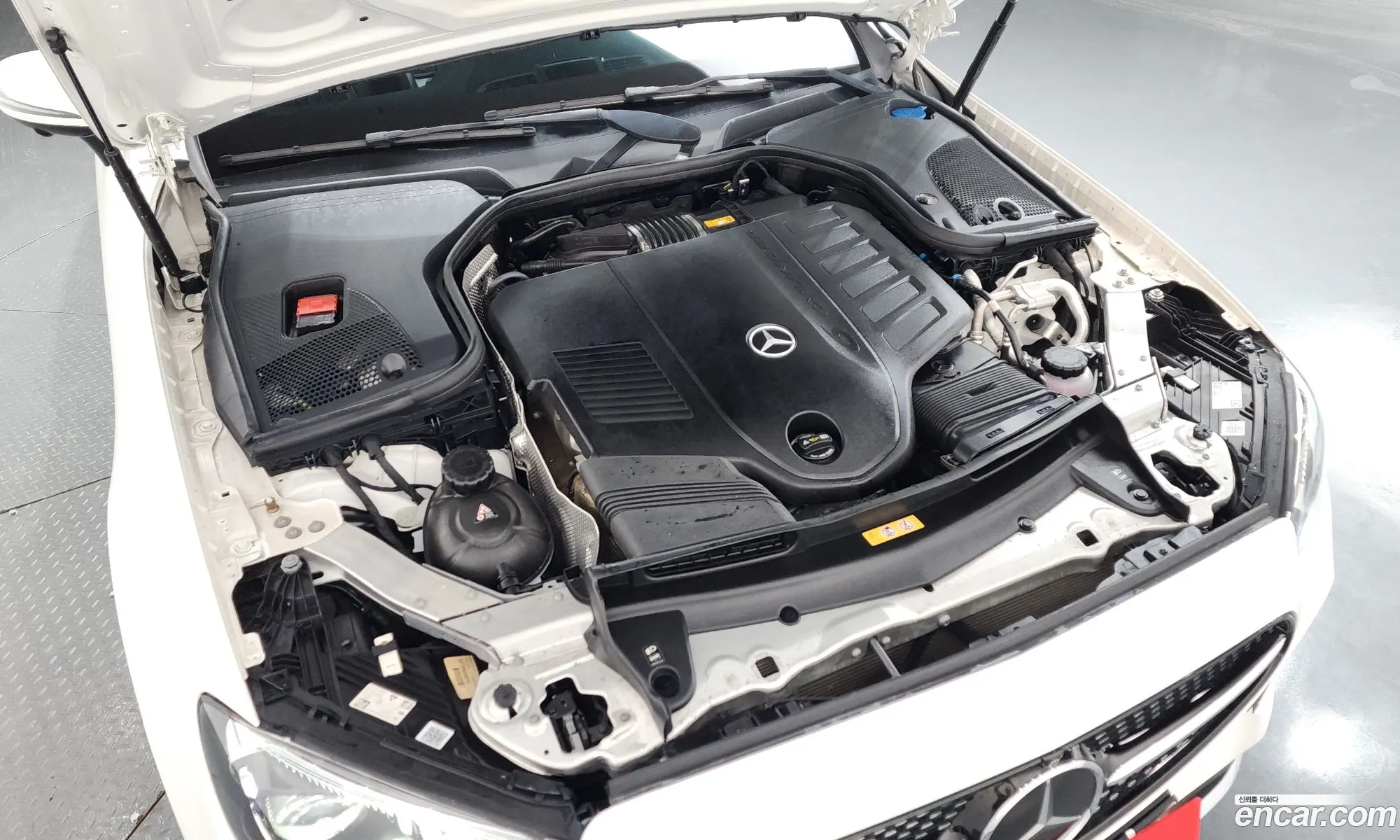 Mercedes-Benz E-Class W213 2022 — 23