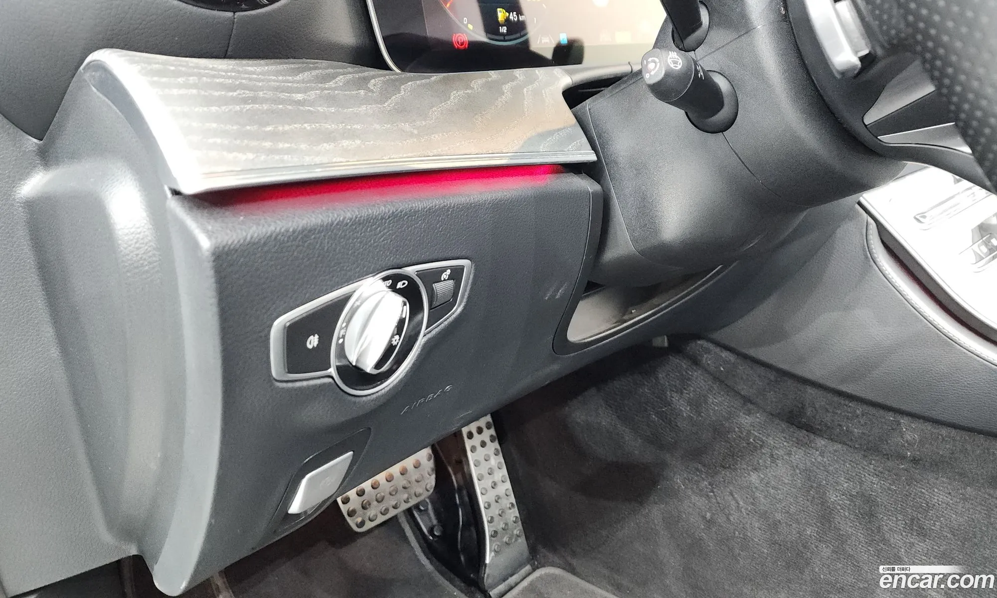 Mercedes-Benz E-Class W213 2022 — 13
