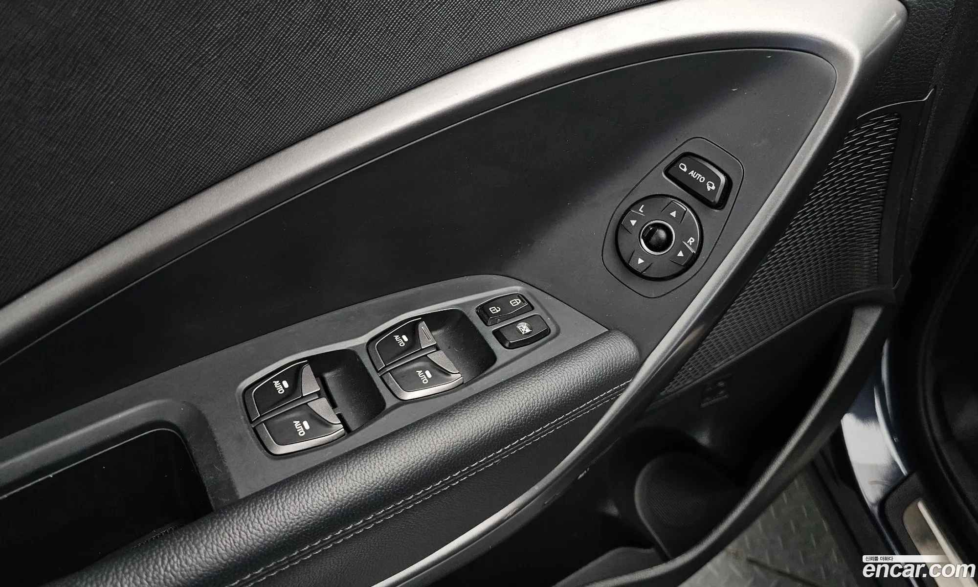 Hyundai Santa Fe DM 2013 — 14