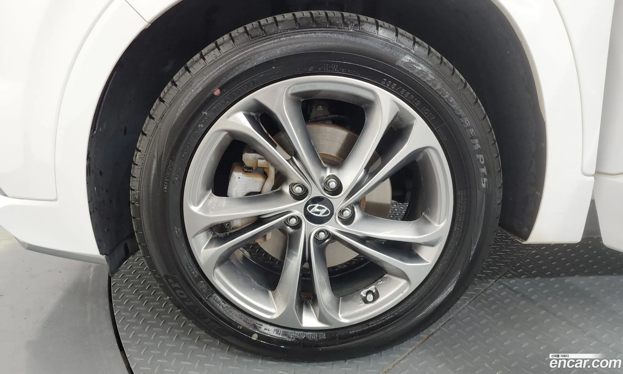 Hyundai Santa Fe TM 2018 — 24