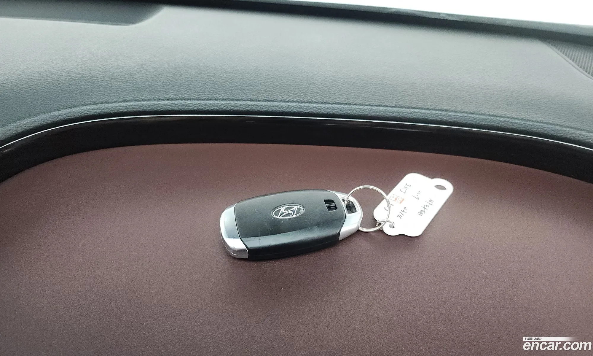 Hyundai Santa Fe TM 2018 — 32